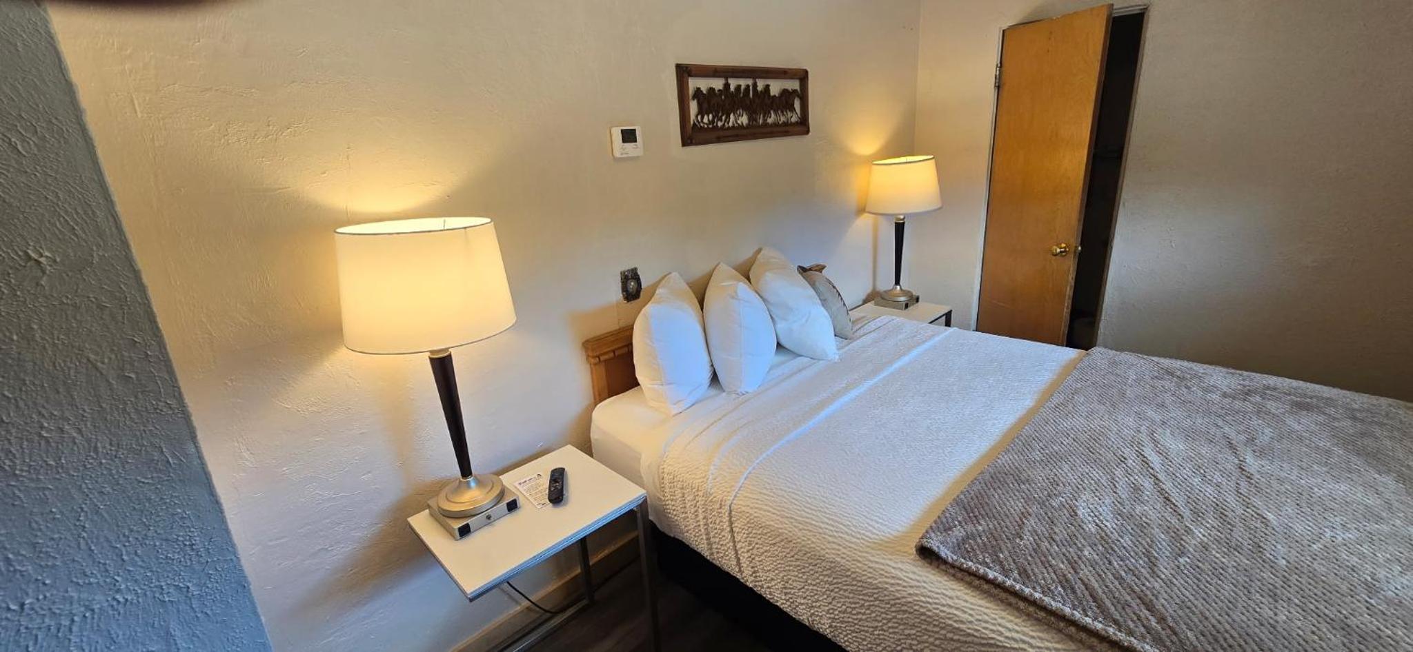 Economy Single Room