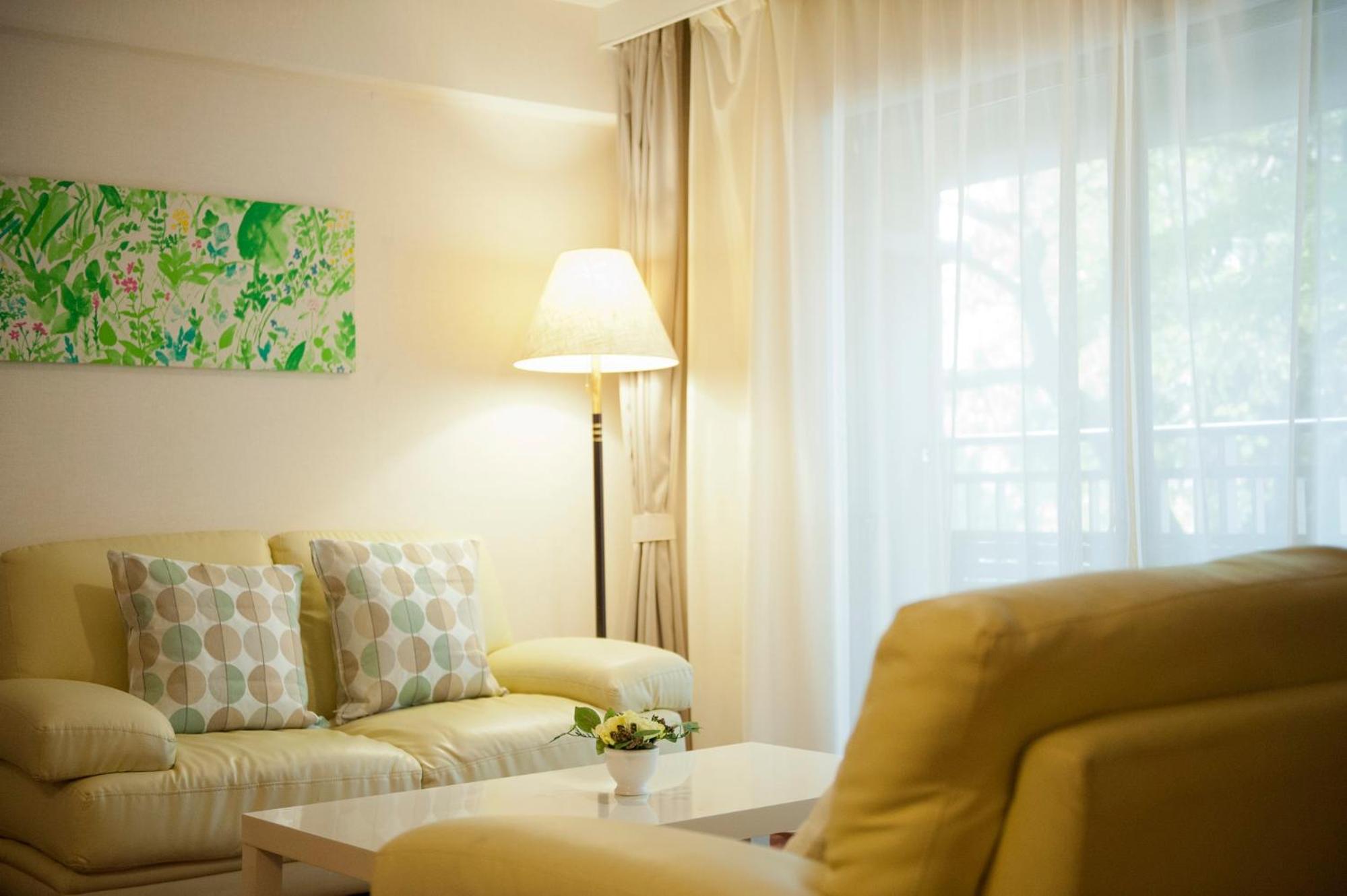 Quadruple Room with Shared Bathroom - Photo 4