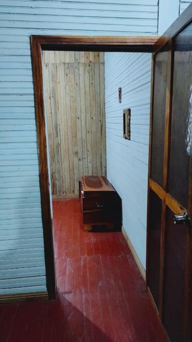 One-Bedroom House photo 1
