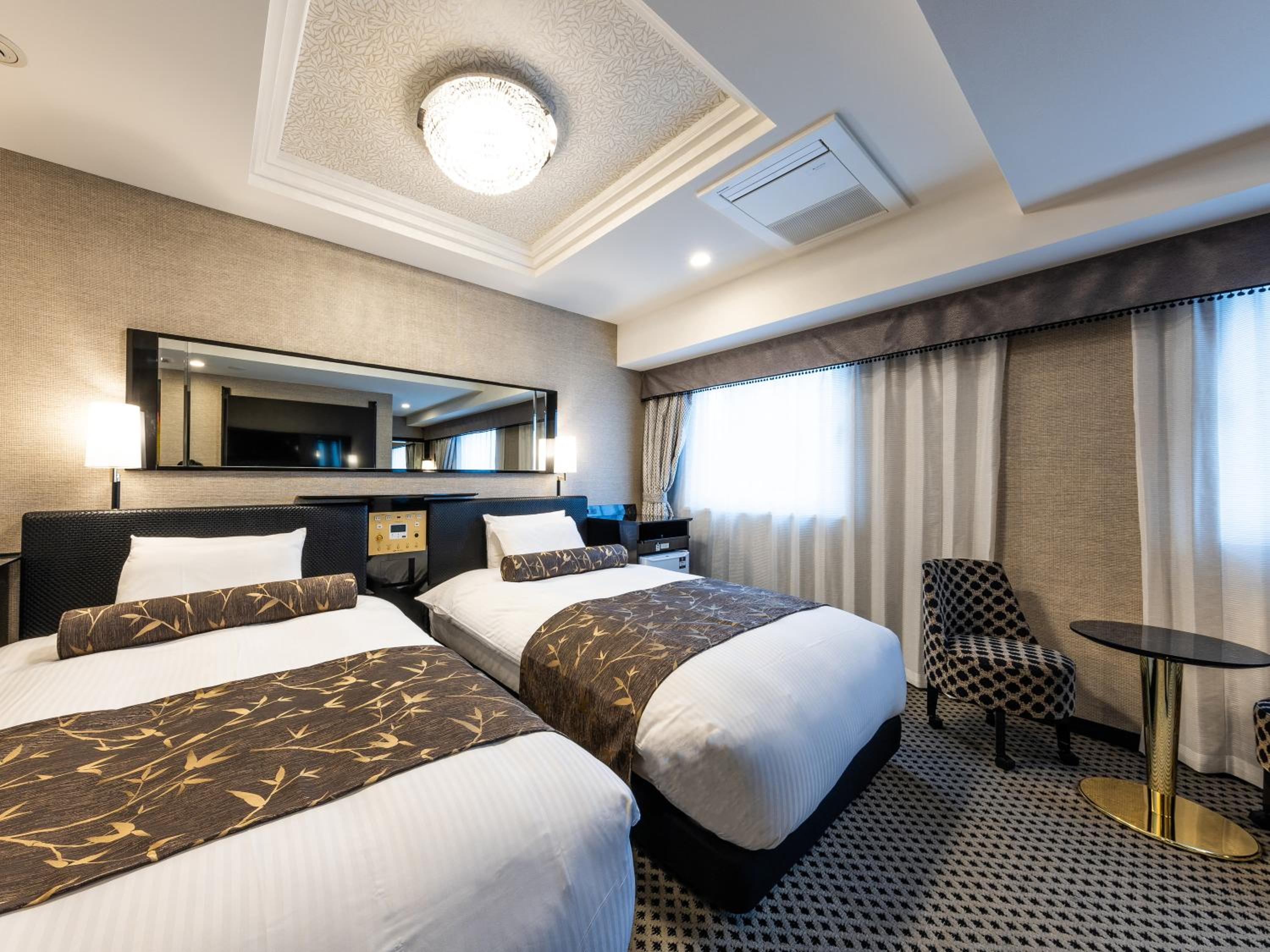 Deluxe Twin Room