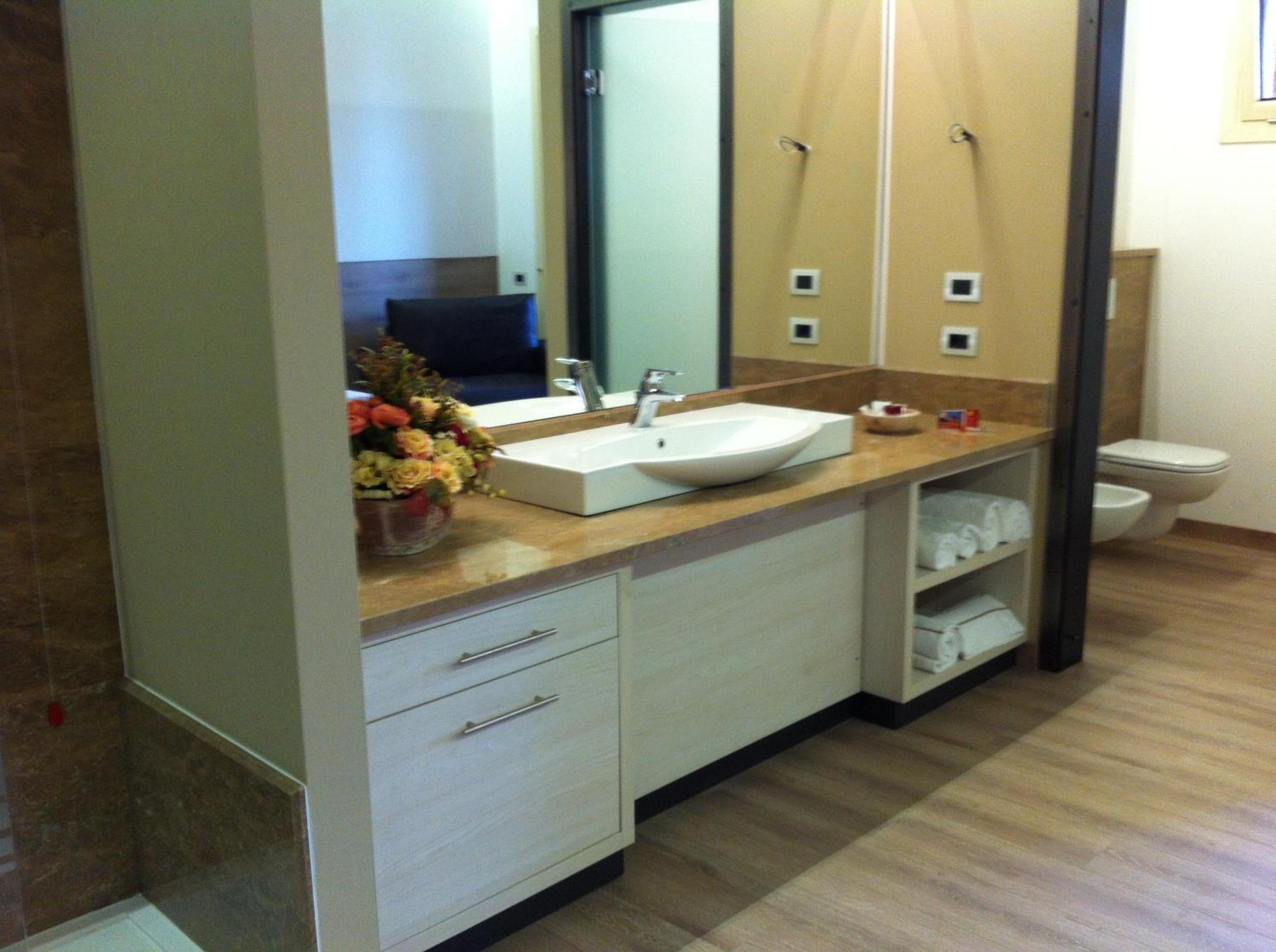 Double Room with Terrace - Photo 25