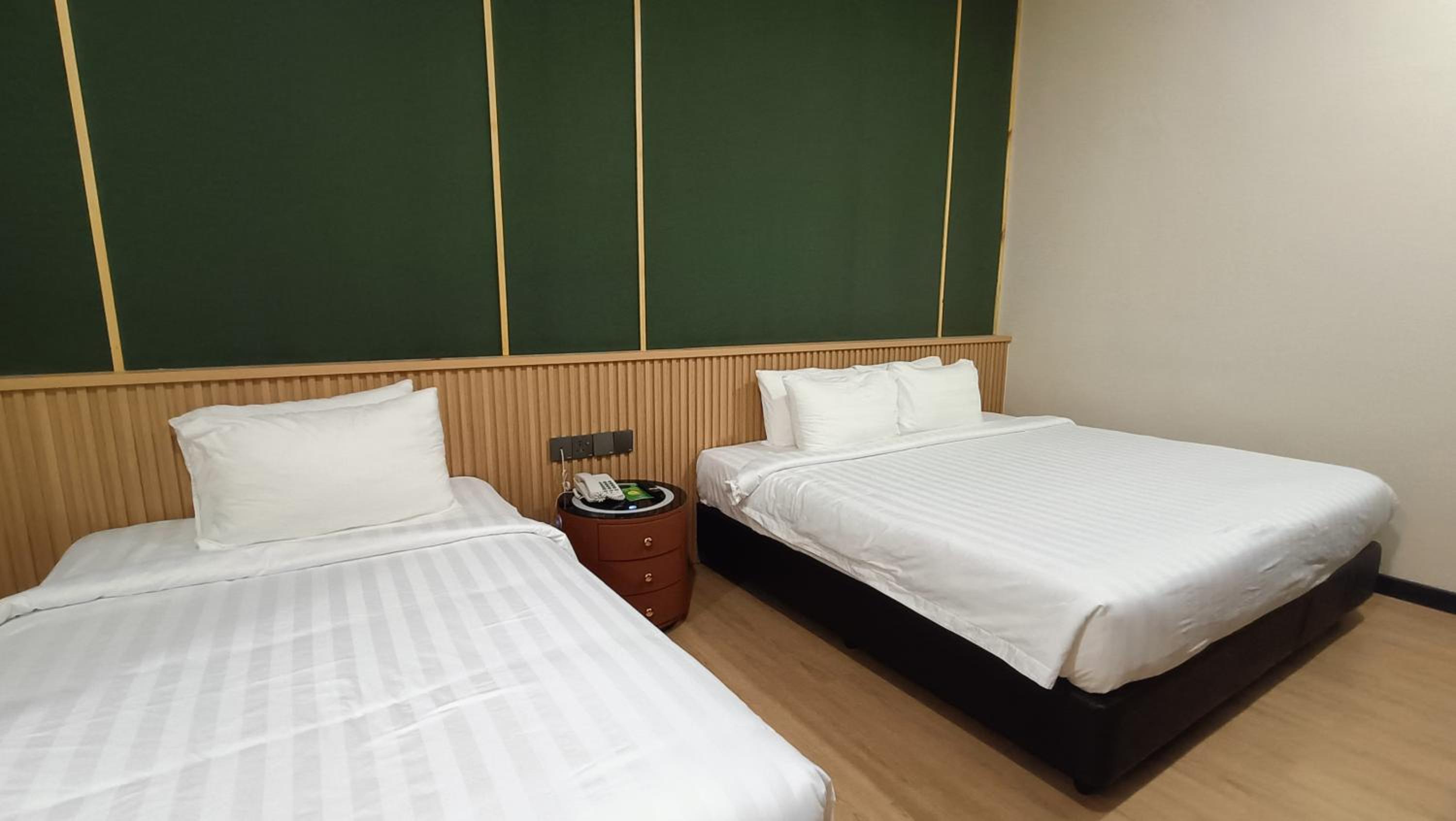 Executive Triple Room - Photo 4
