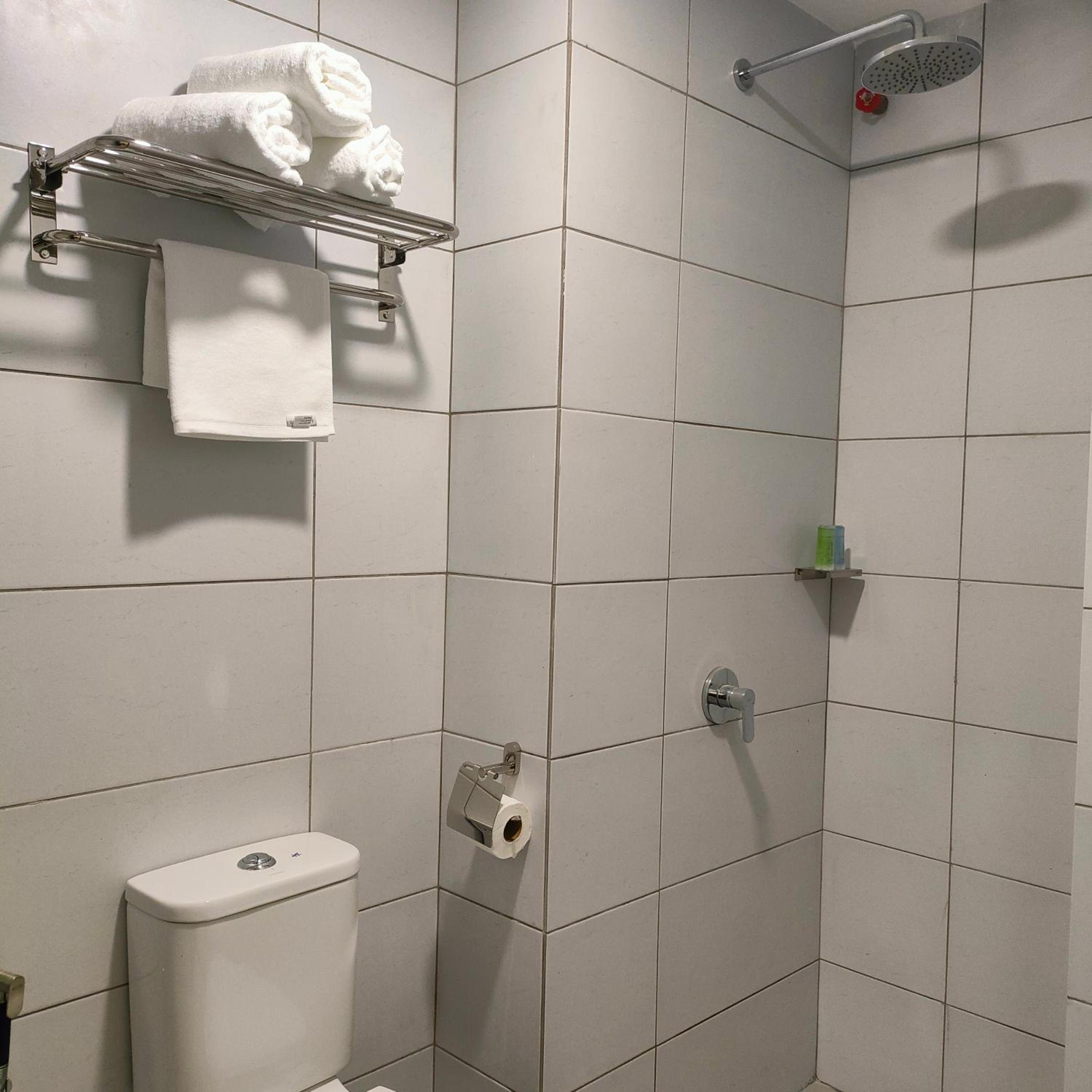 Executive Triple Room - Photo 3