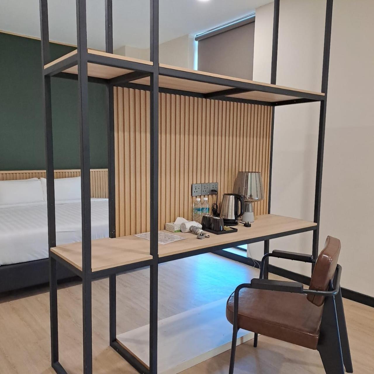 Deluxe Suite - Photo 1