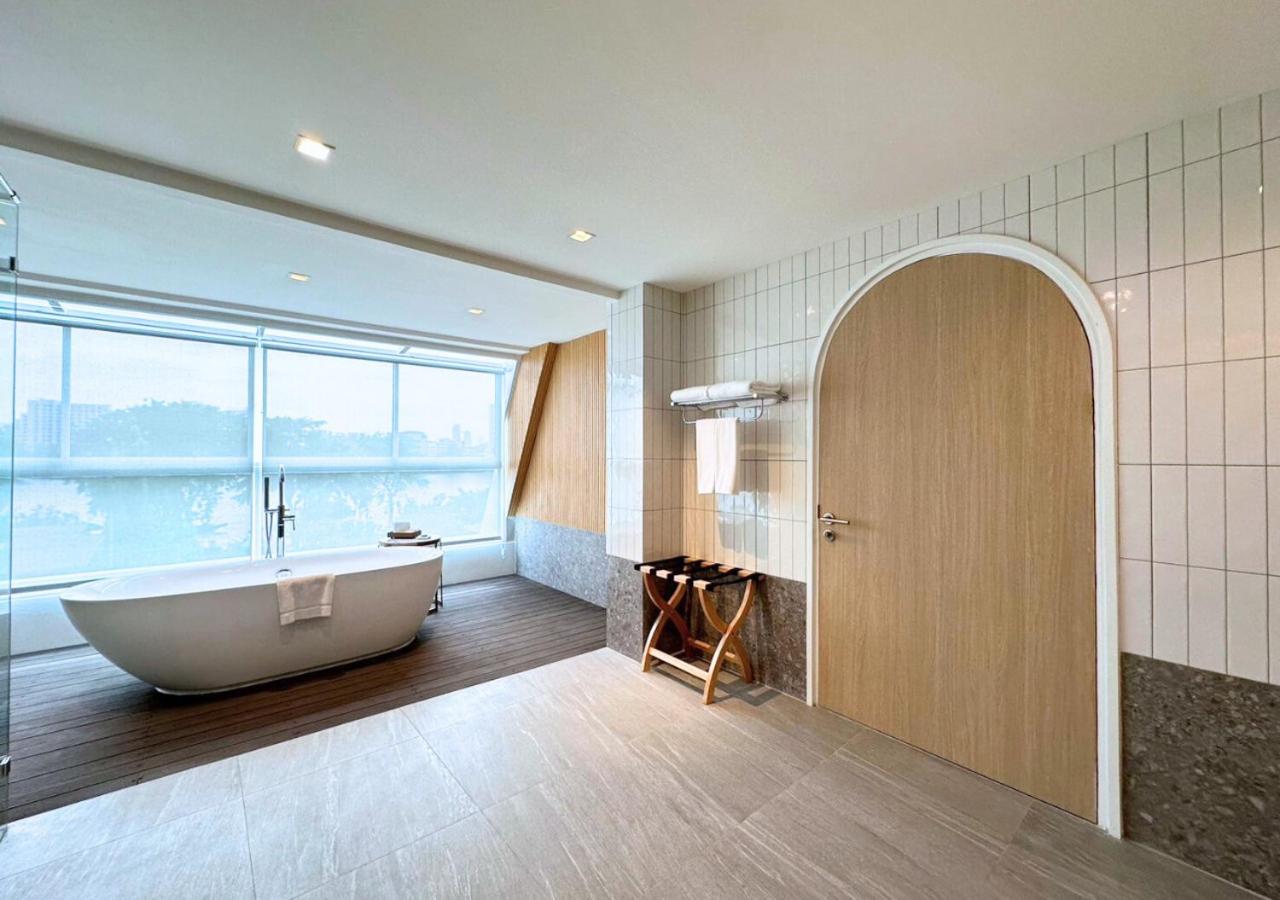Away River Suite photo 3
