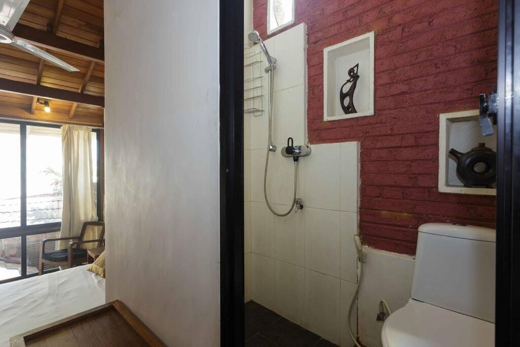 Deluxe Studio