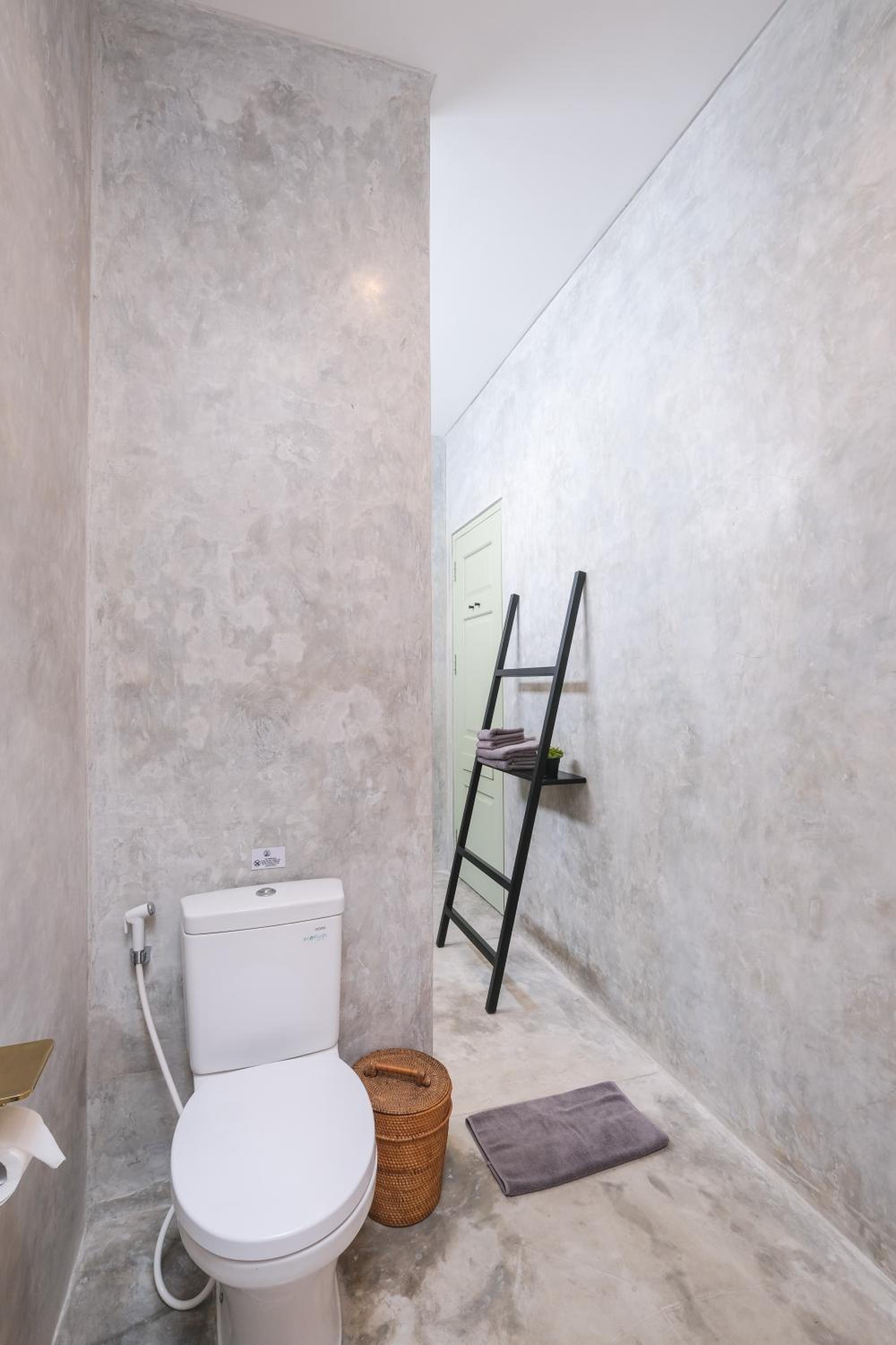 Villa with Private Pool - Photo 6