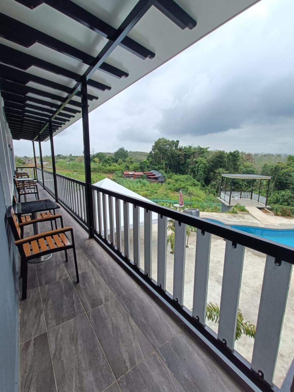 King Room with Pool View