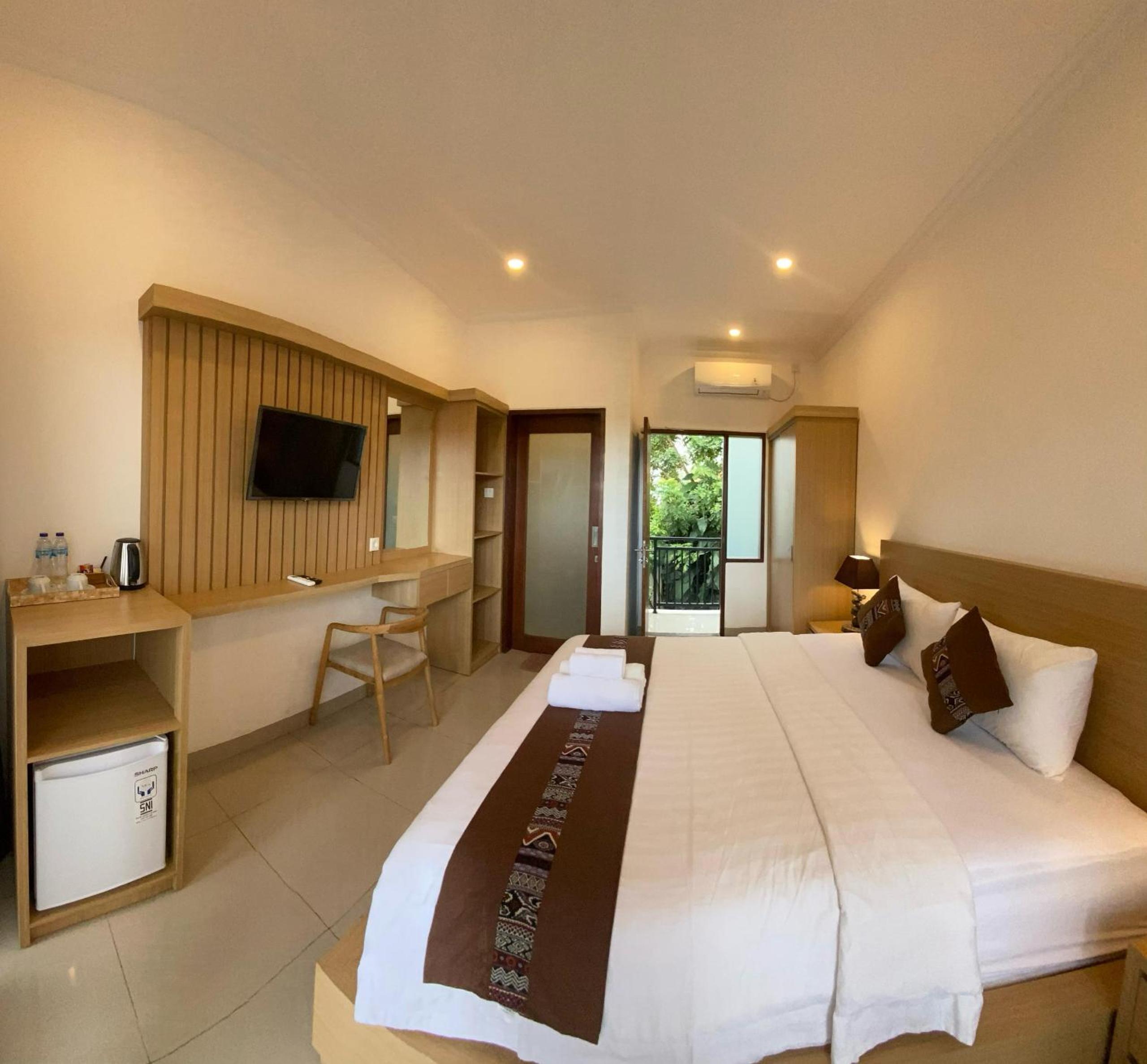 Superior Double Room - Photo 11
