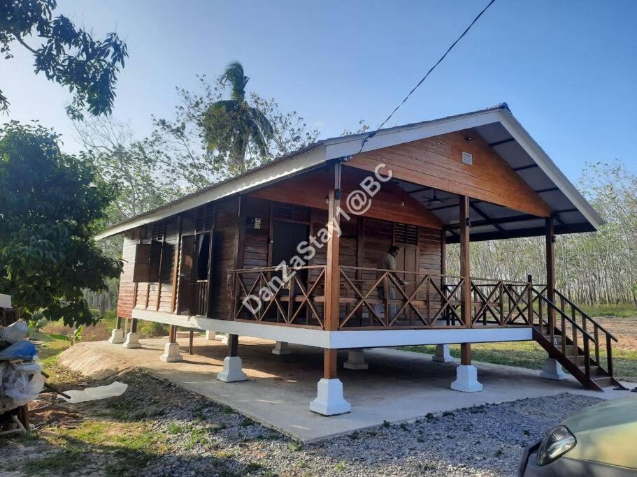 One-Bedroom House photo 1