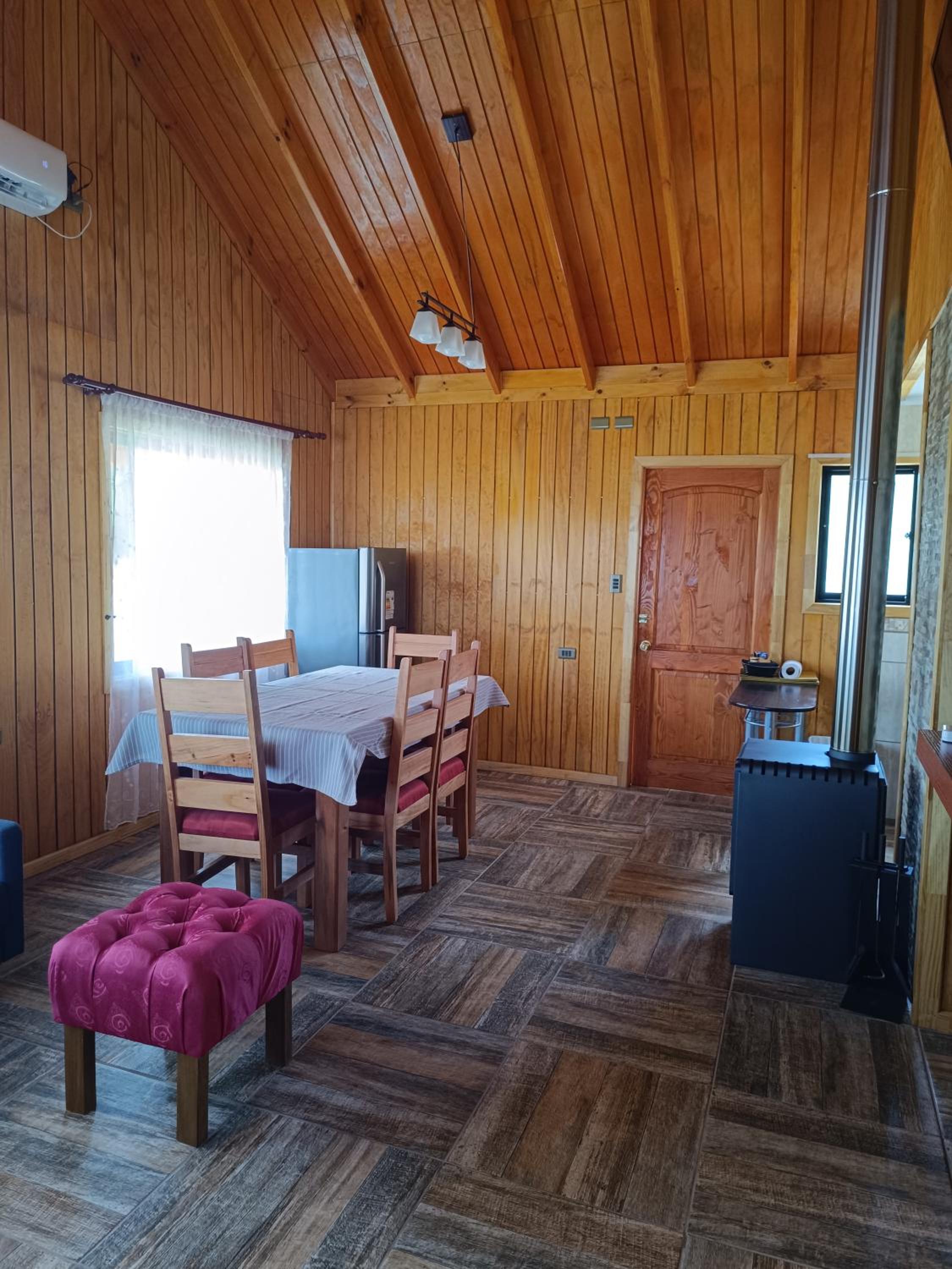 Three-Bedroom House photo 3