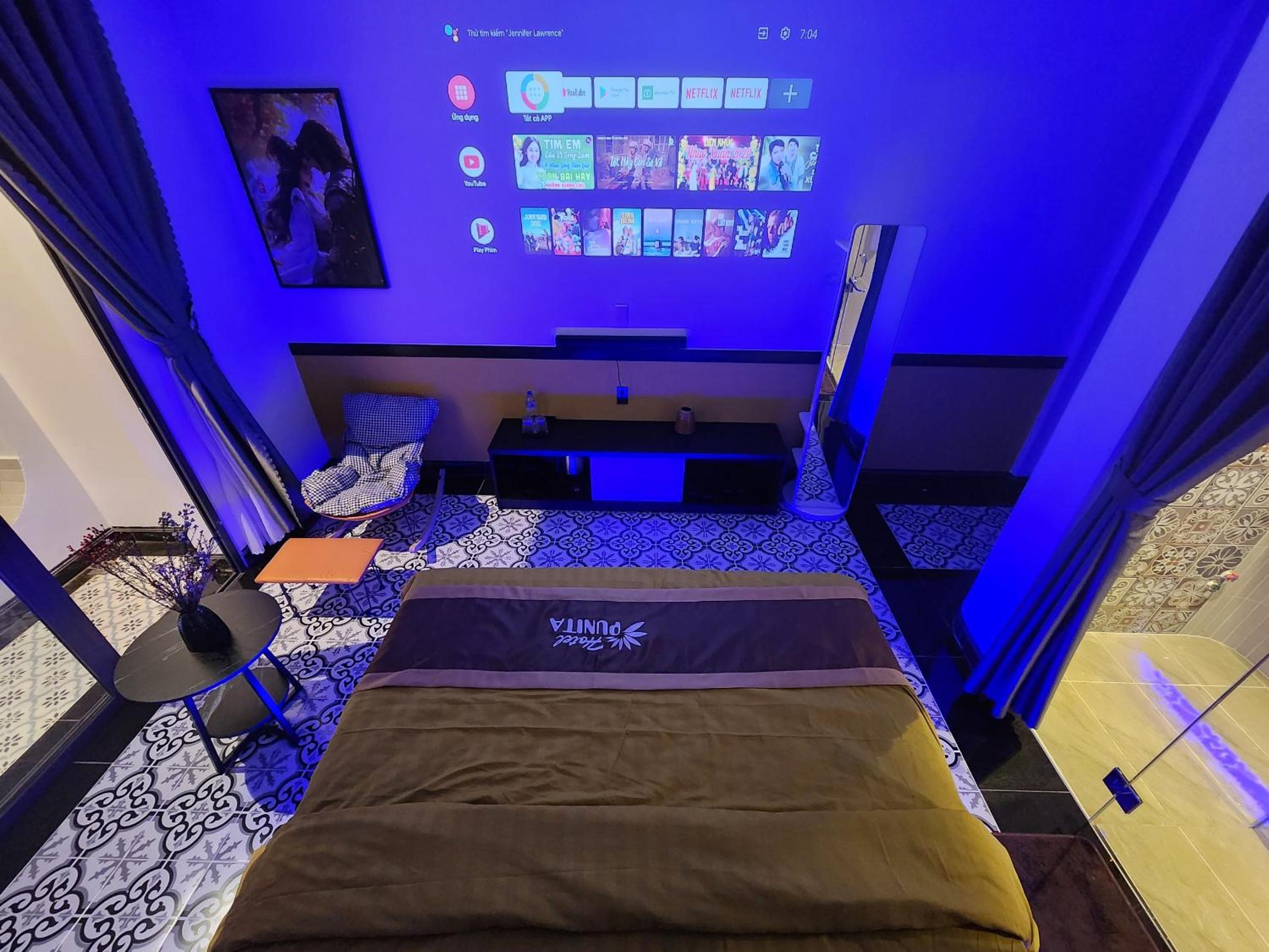 King Room with Balcony photo 2