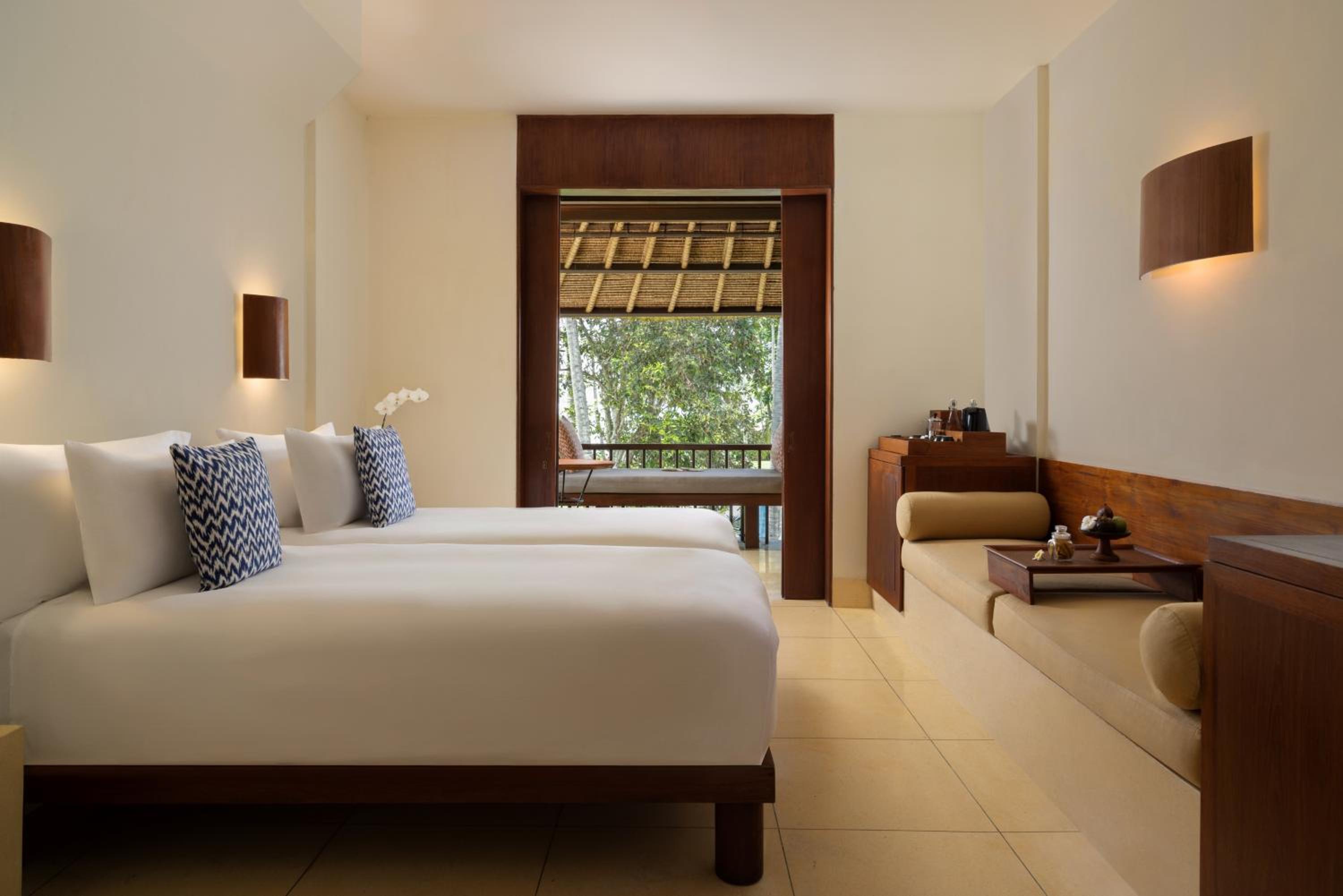 Deluxe Twin Room, Daily Afternoon Tea, Complimentary schedule shuttle service to Candidasa and Tenganan Village, Bicycles for personal use around the resort  - Photo 1