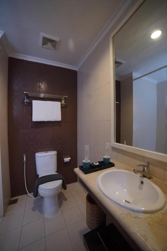 Deluxe Room - Photo 8