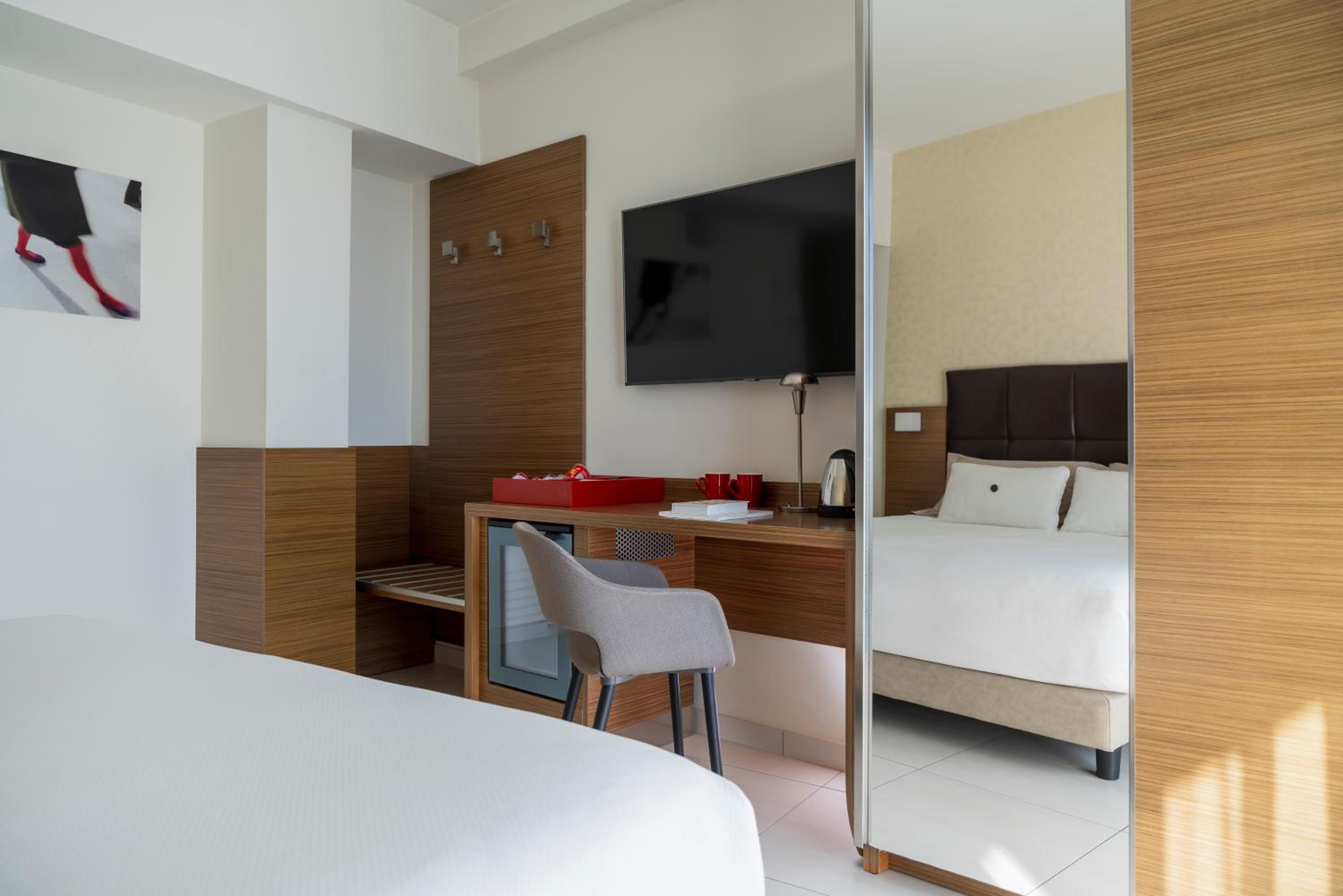 Superior Triple Room - Photo 4