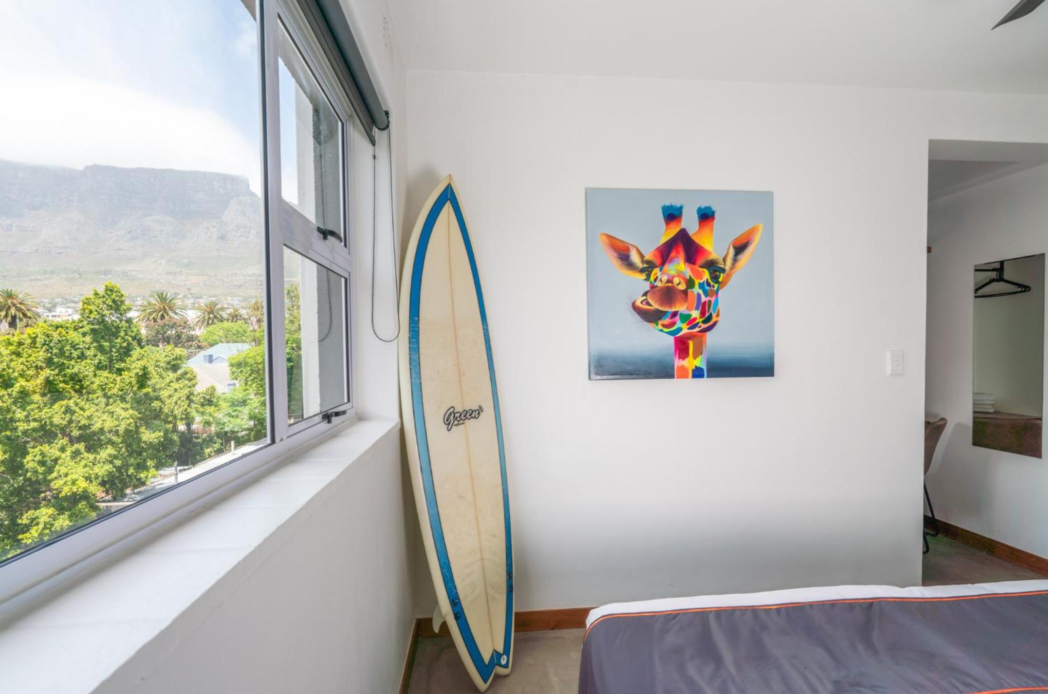 King Bed, Private Room En-Suite (Mountain View) - Photo 1