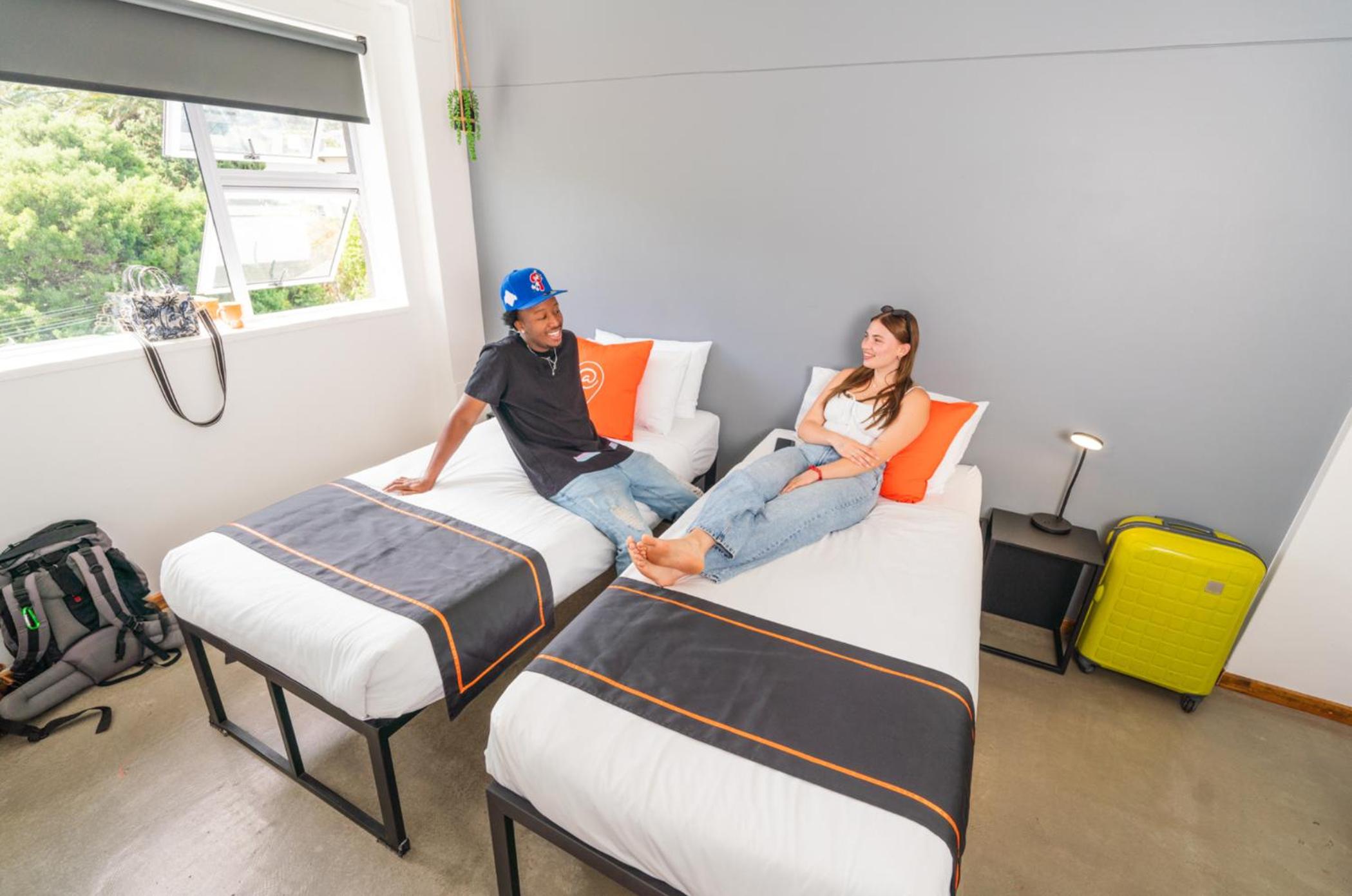 Twin Bed, Private Room En-Suite (City View) - Photo 2