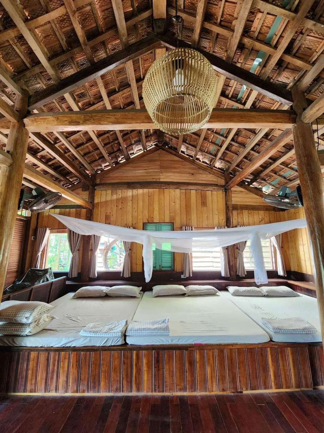 Mixed Dormitory Room