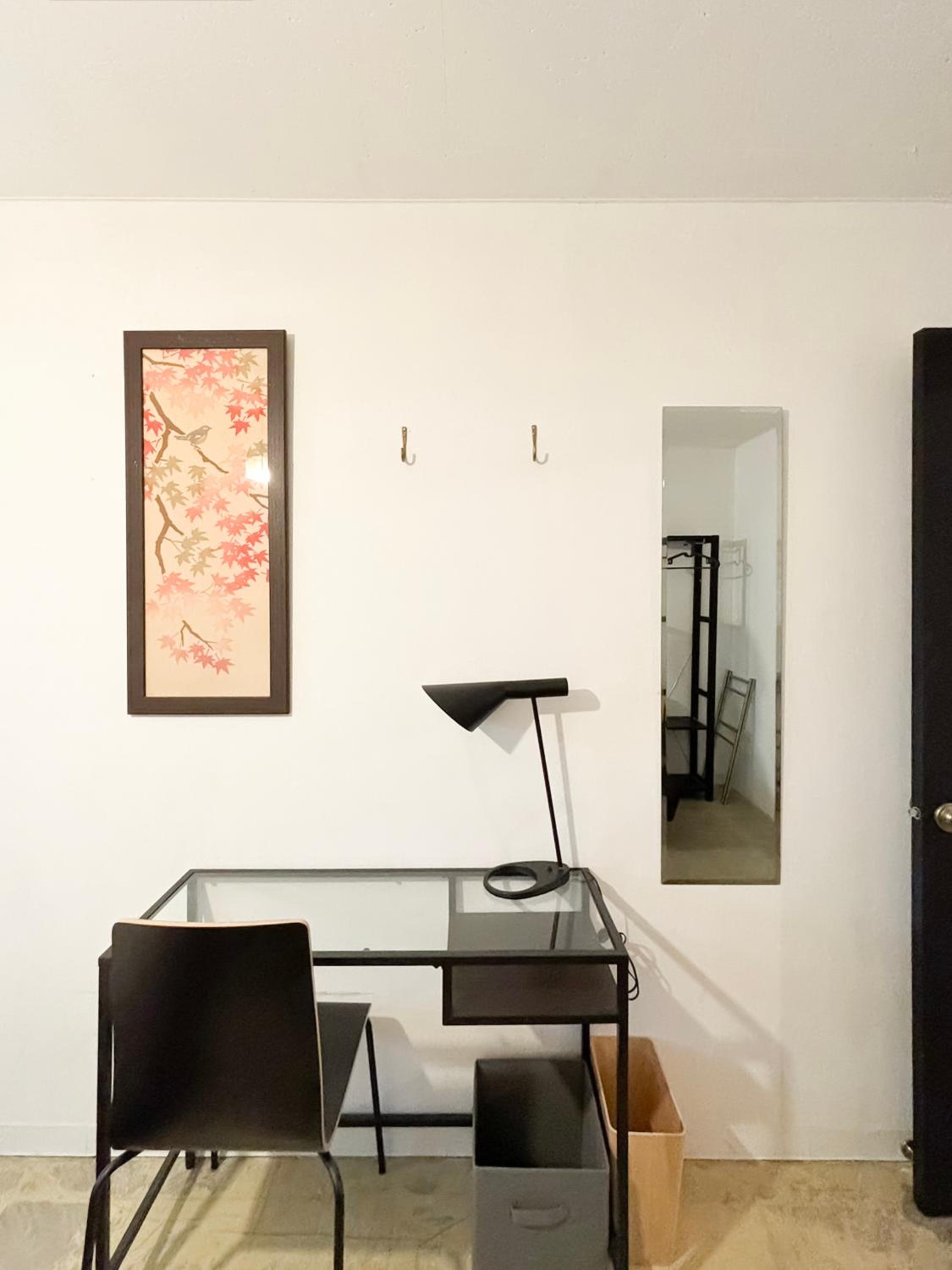 Twin Room with Shared Bathroom photo 3