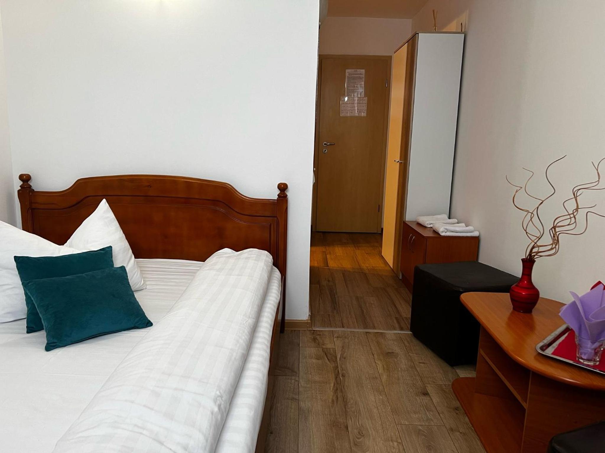 Standard Double Room photo 1