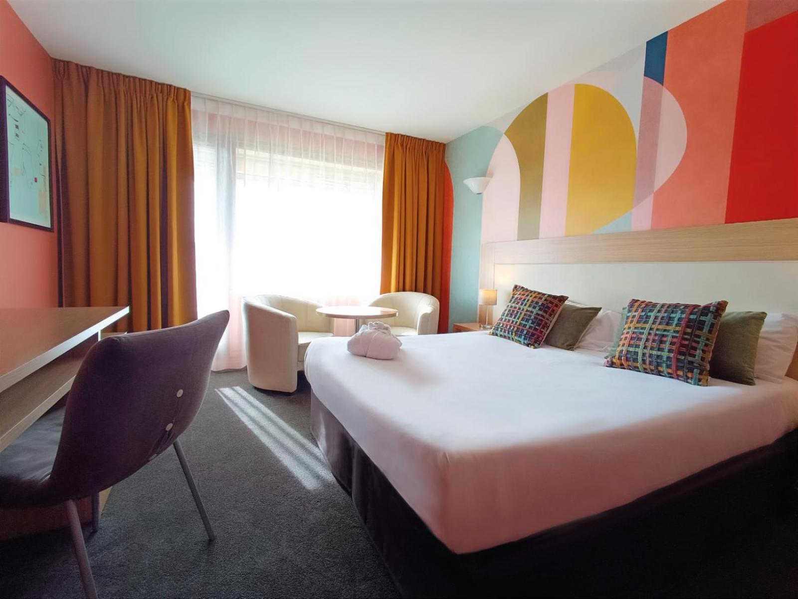 Double Room with Spa Access - Photo 1