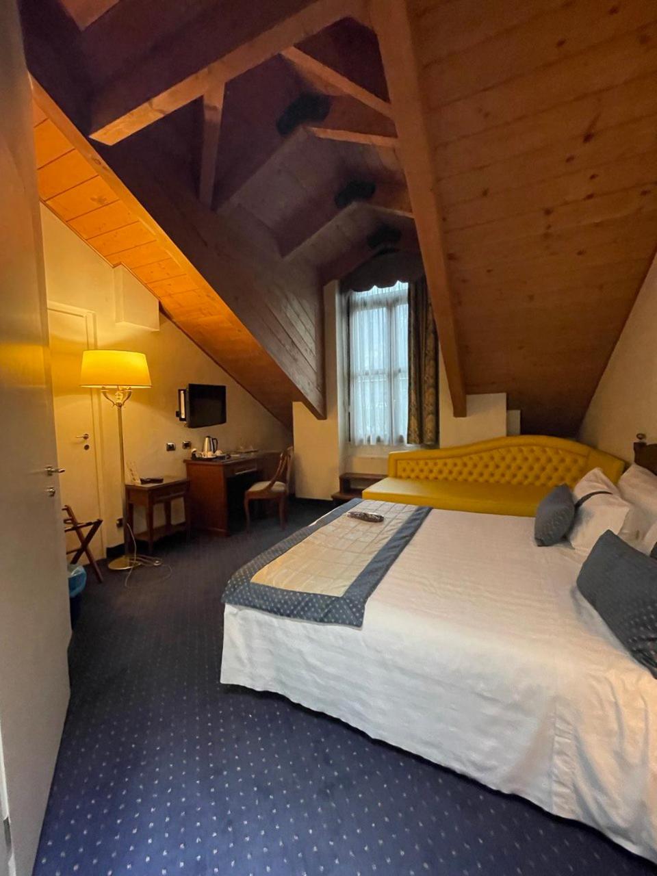 Classic Triple Room - Photo 4