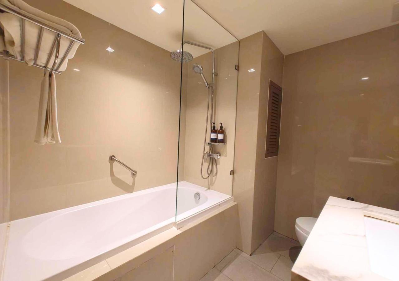 Family with Bathtub photo 2
