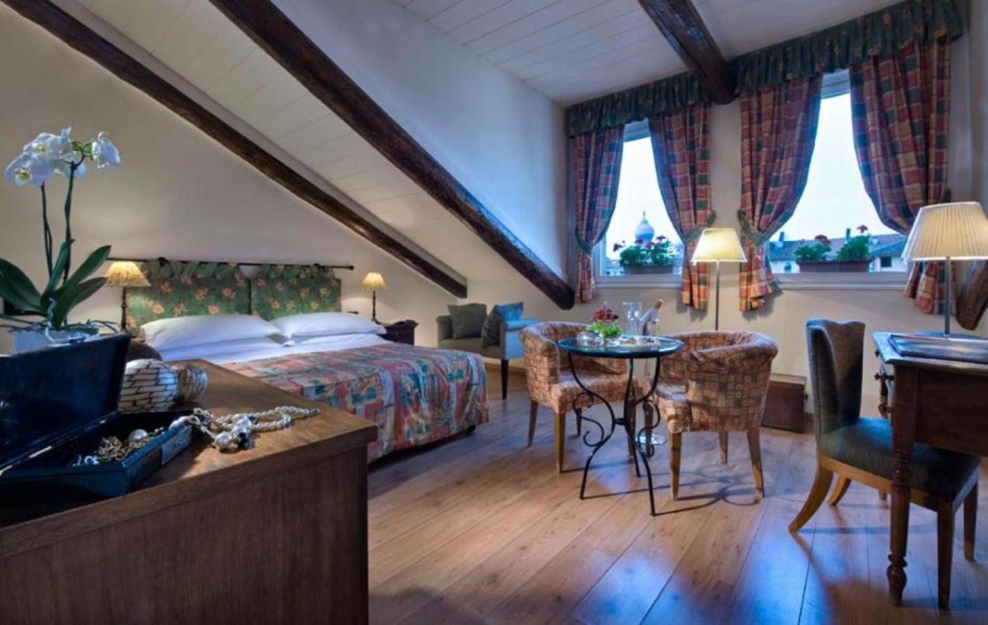 Classic Double Room - Photo 2