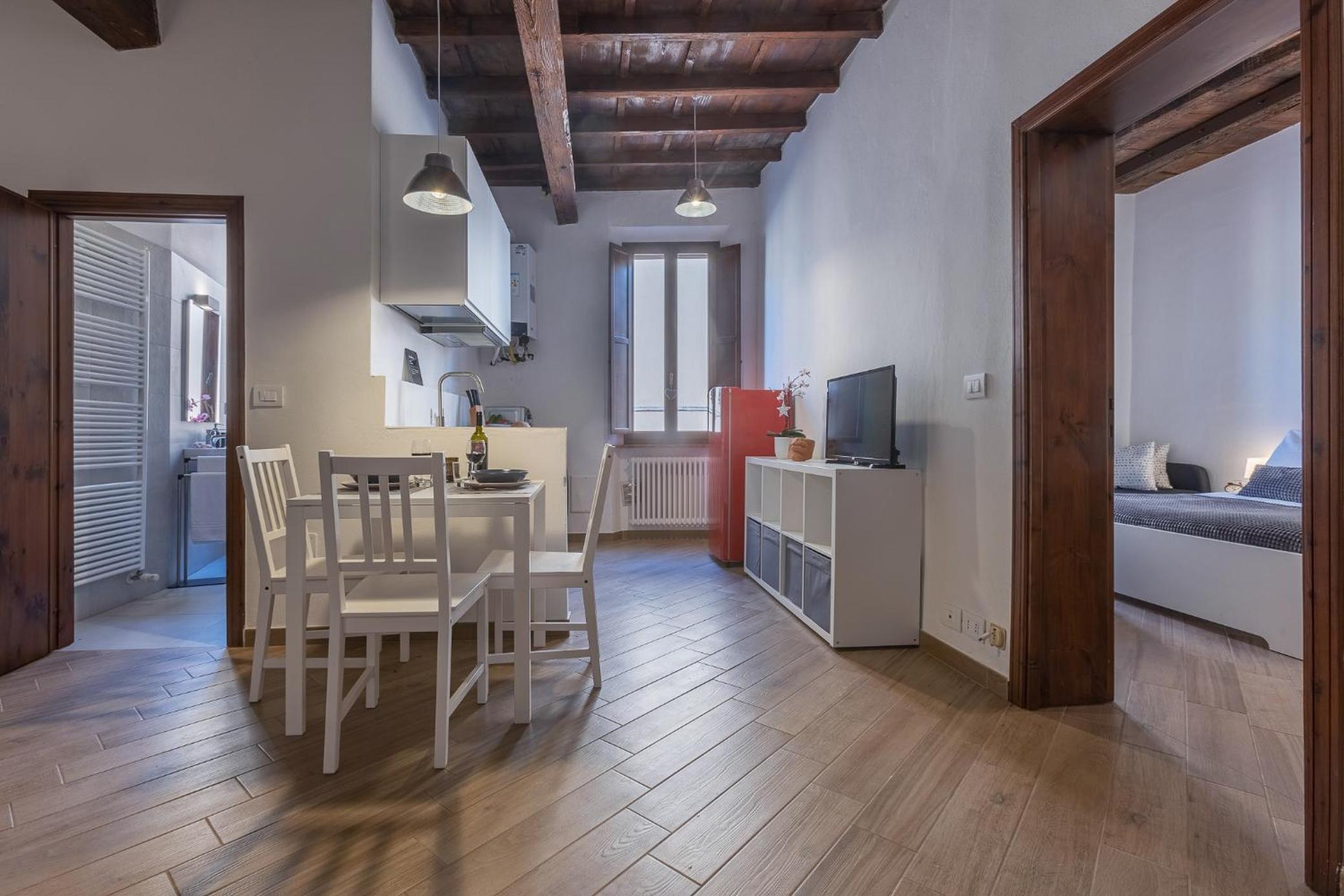 One-Bedroom Apartment