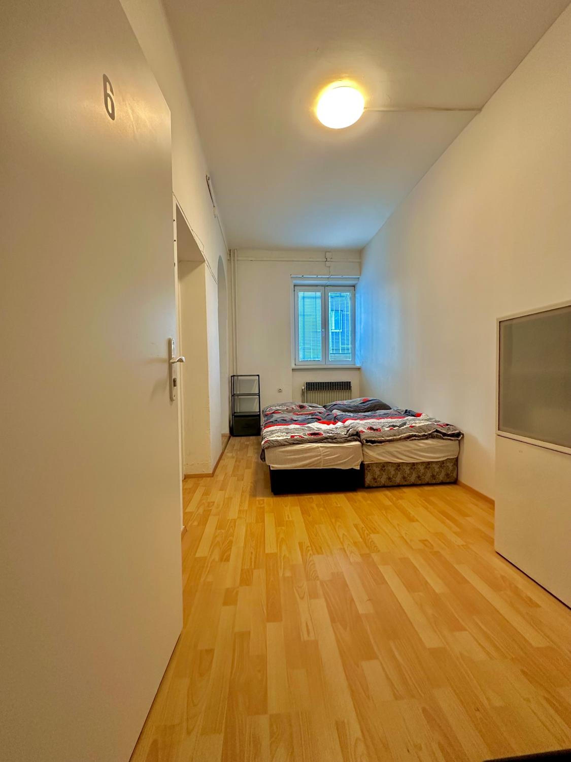 Economy Twin Room