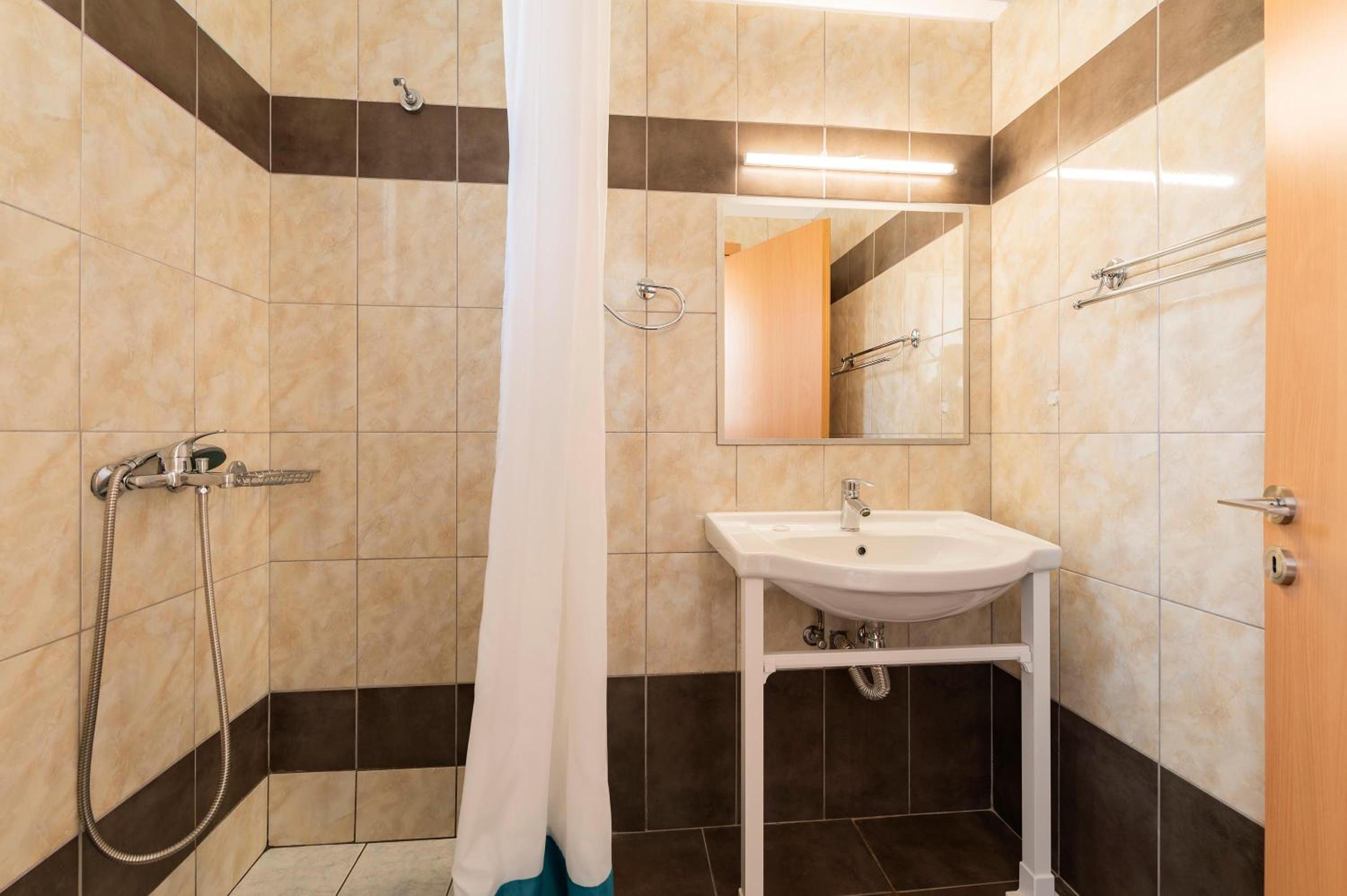 Standard Double or Twin Room with Garden View photo 2