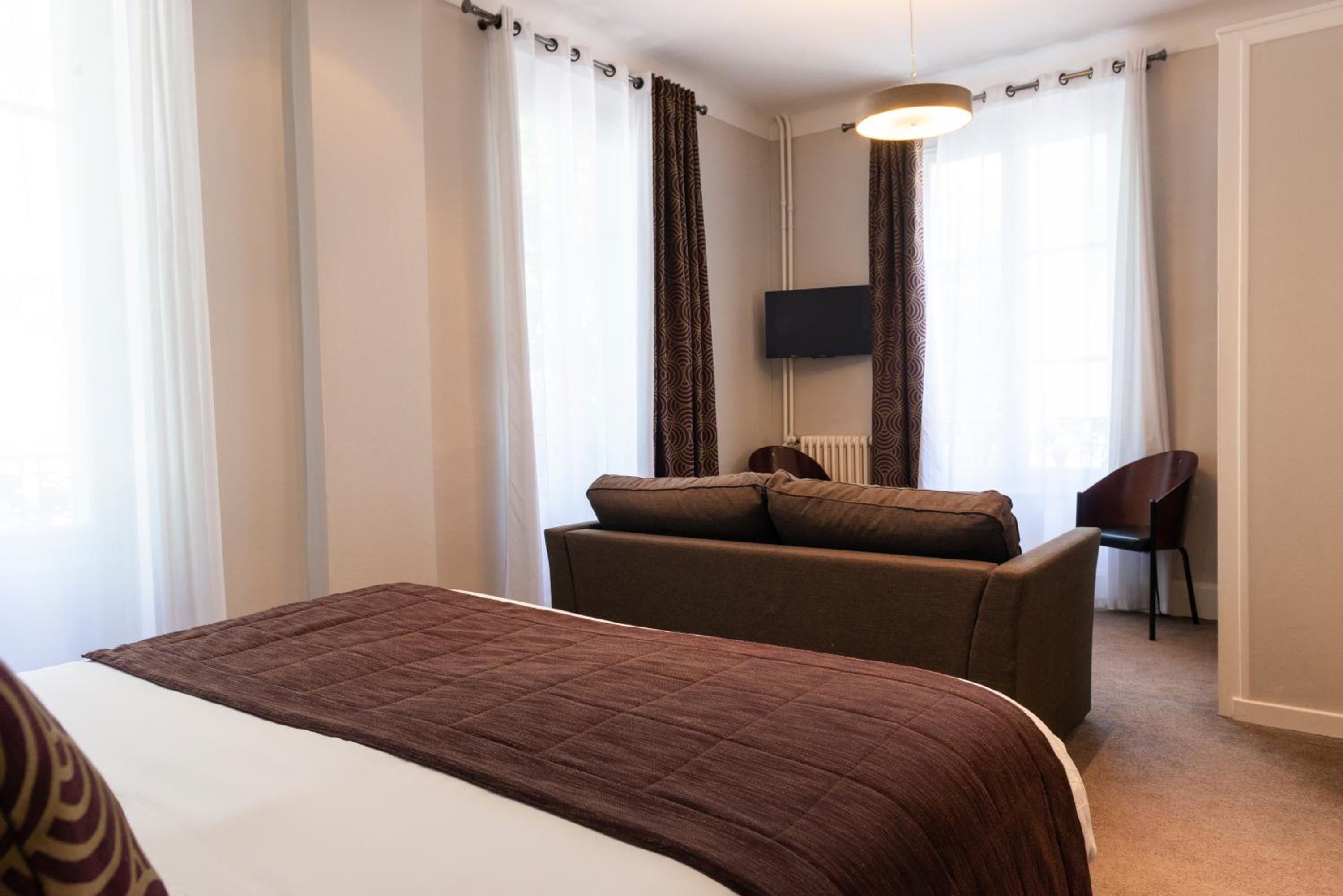 Privilege Room - Photo 1