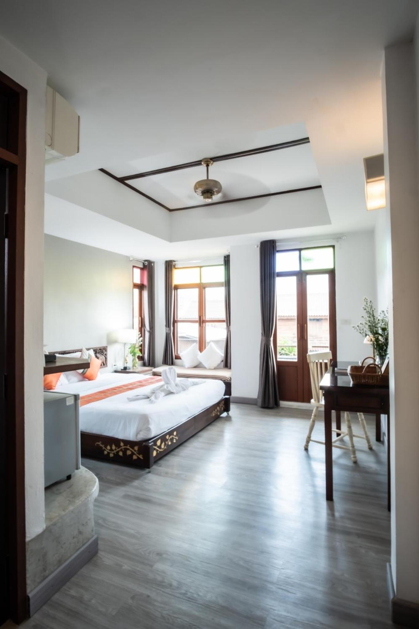 Standard Double Room-High Floor photo 2