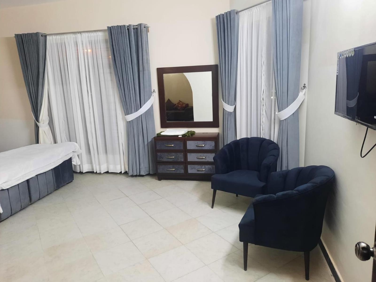Comfort Triple Room