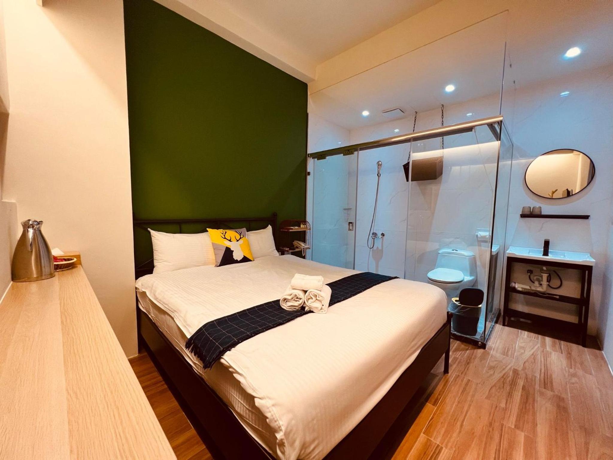 Standard Double Room photo 3