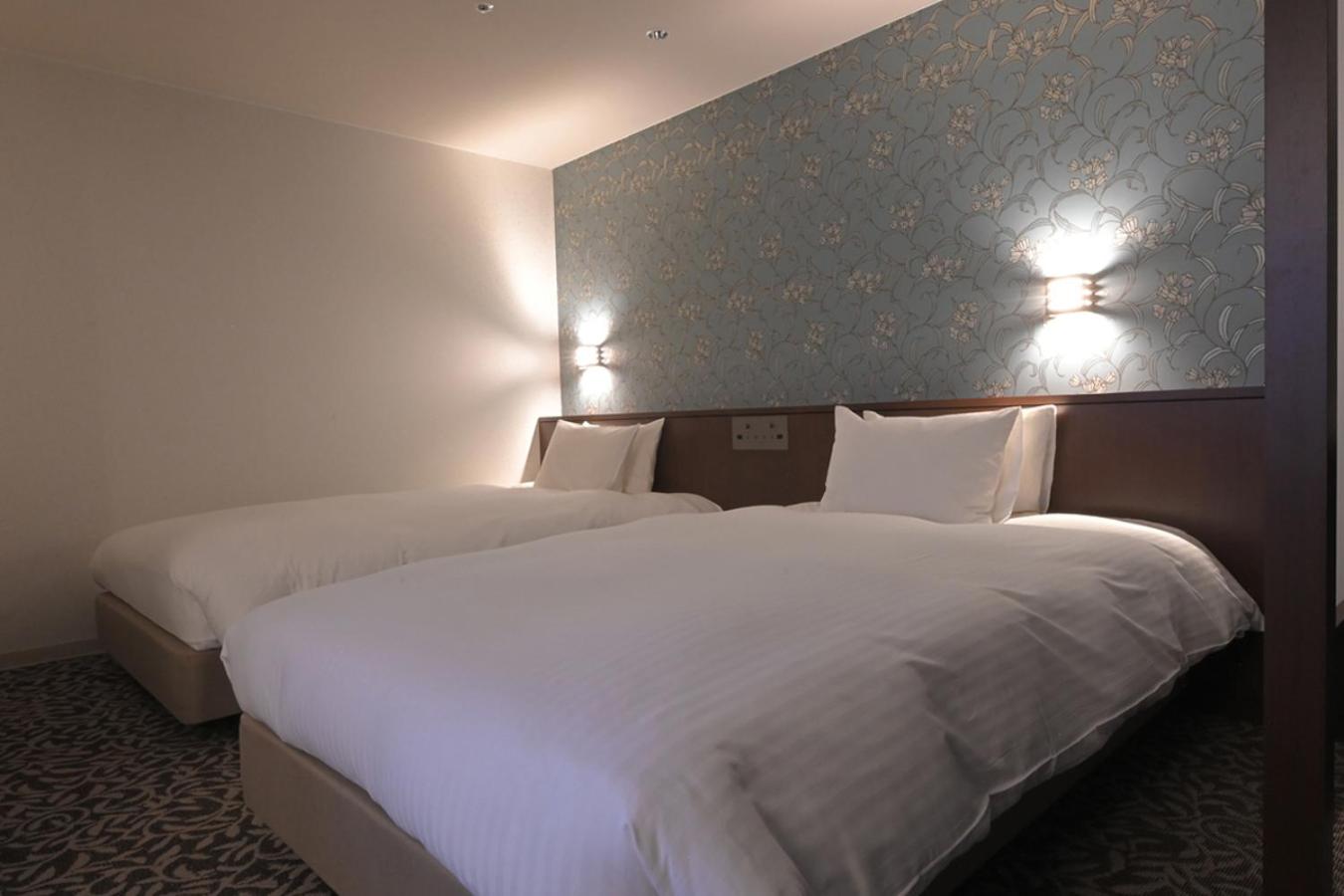Standard Triple Room - Photo 2