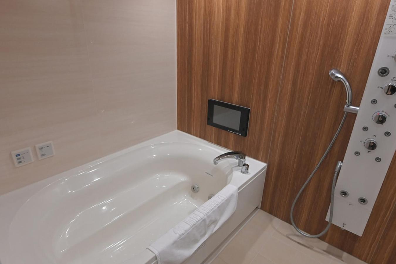Quadruple Room With Bathroom - Photo 7