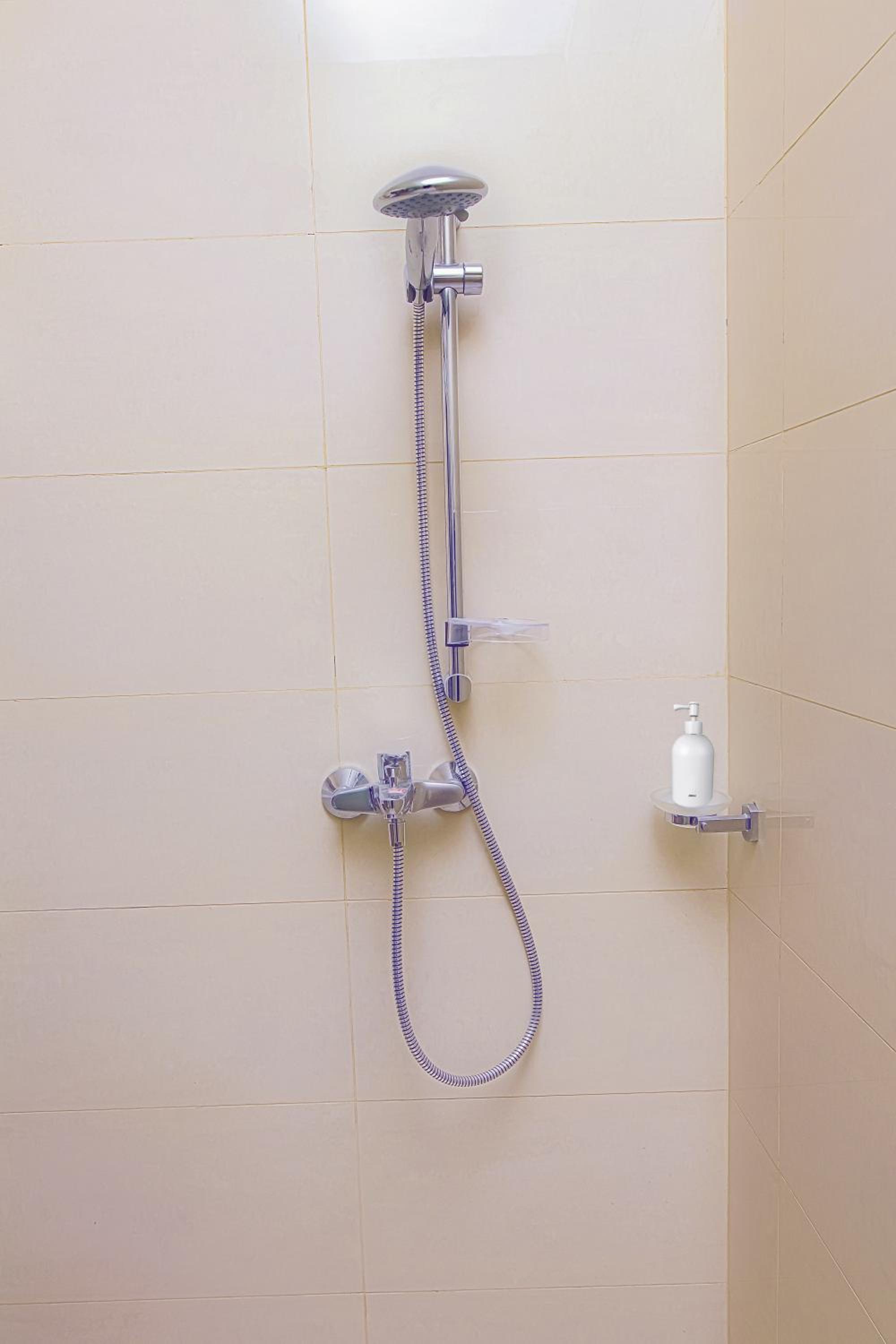 Double Room with Private Bathroom photo 1