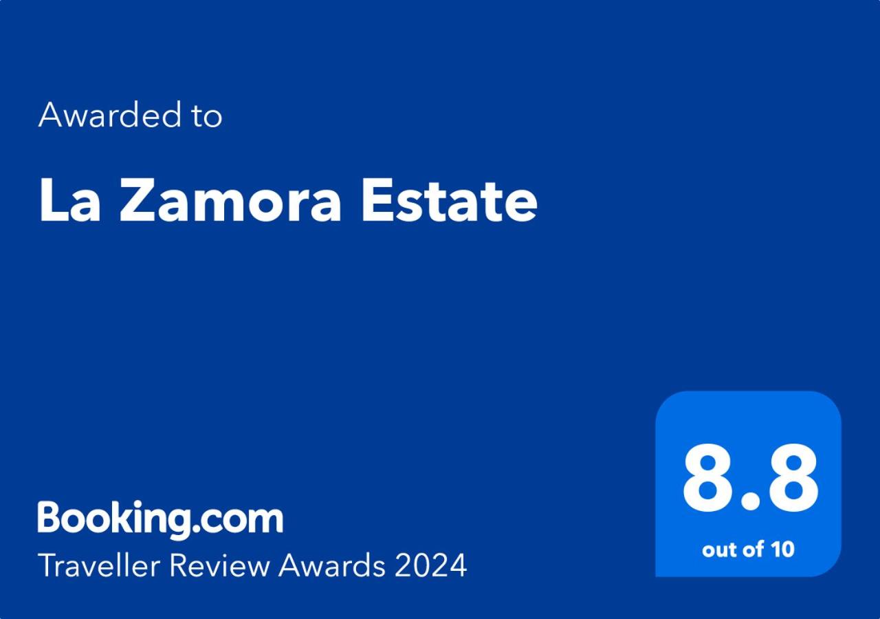 La Zamora 18|Pet Friendly|Patio|Full Power Back-Up|Wifi photo 2