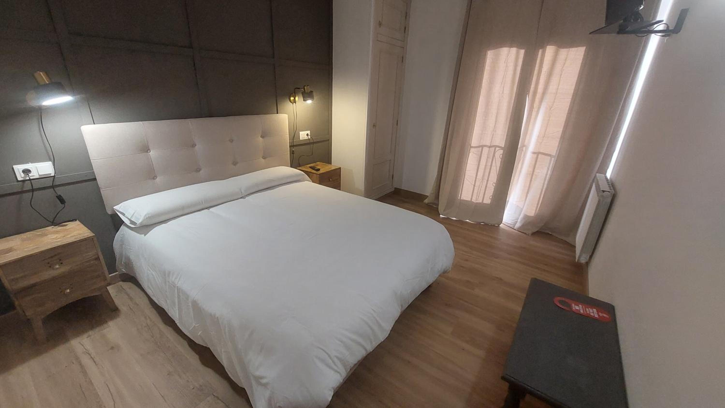 Deluxe Double Room - Photo 1