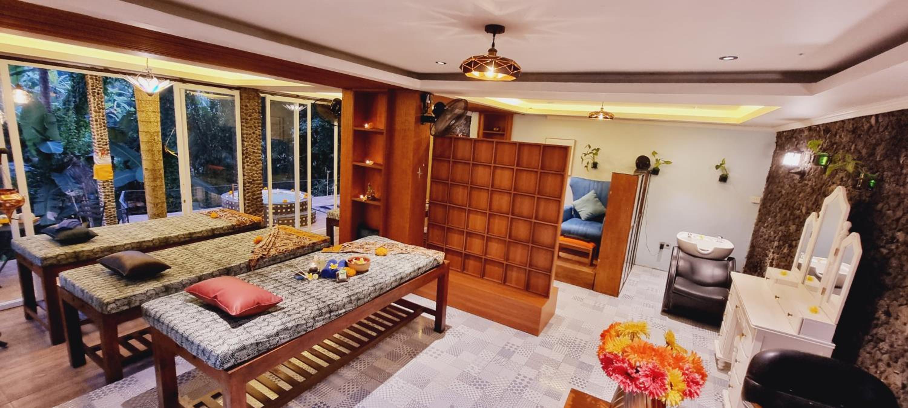 One-Bedroom Villa - Photo 86