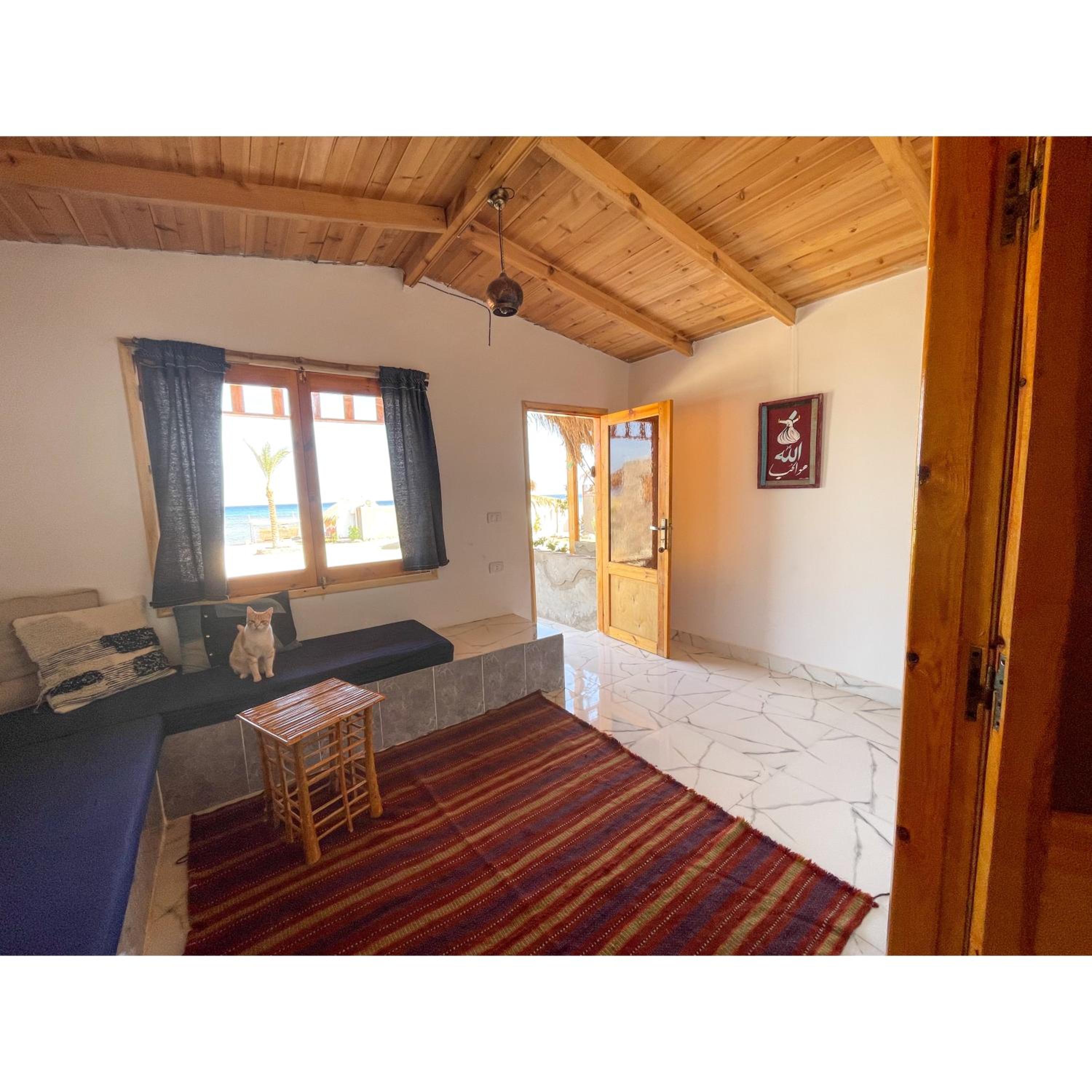 Deluxe Bungalow with Sea View - Photo 5