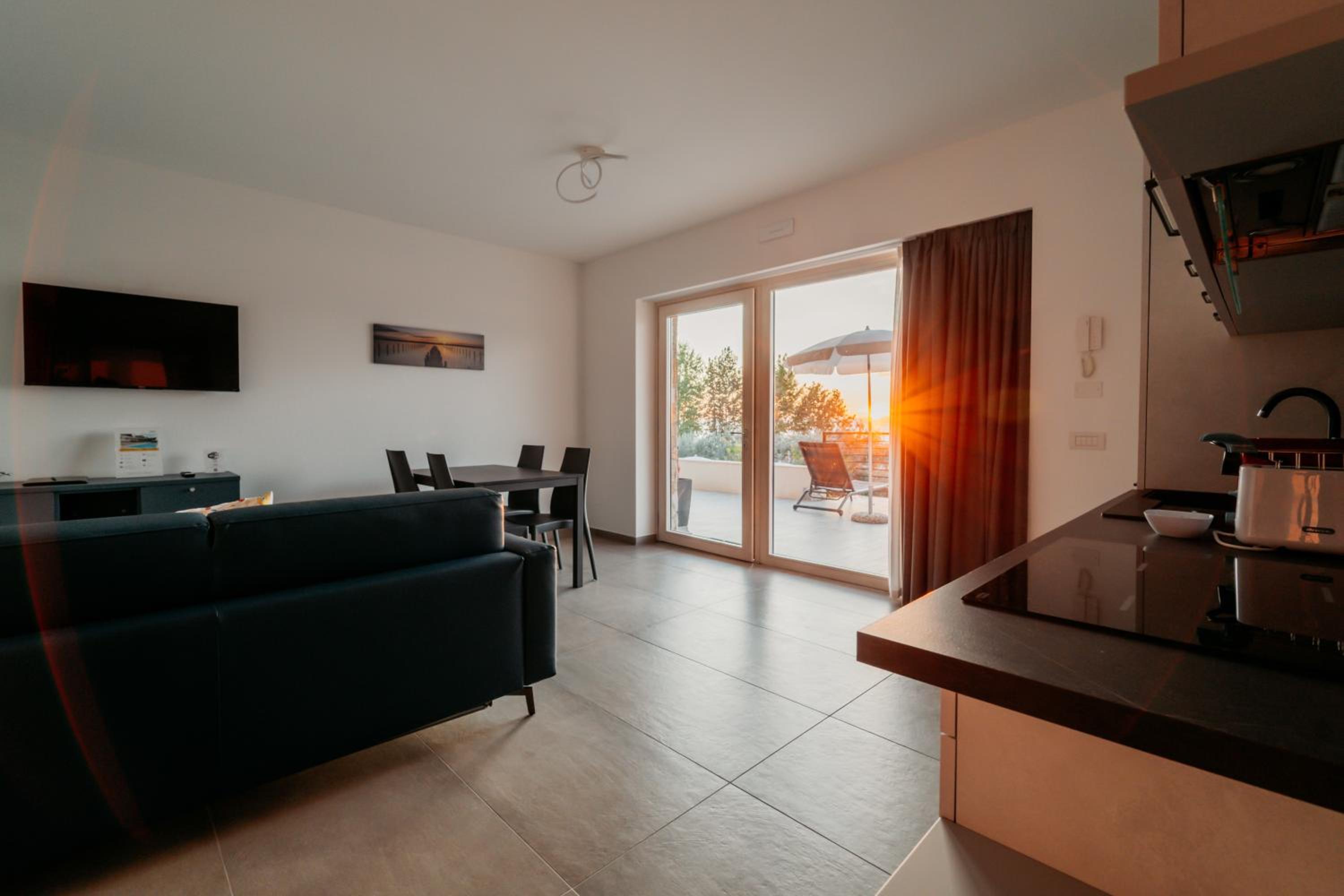 Apartment with Lake View photo 1