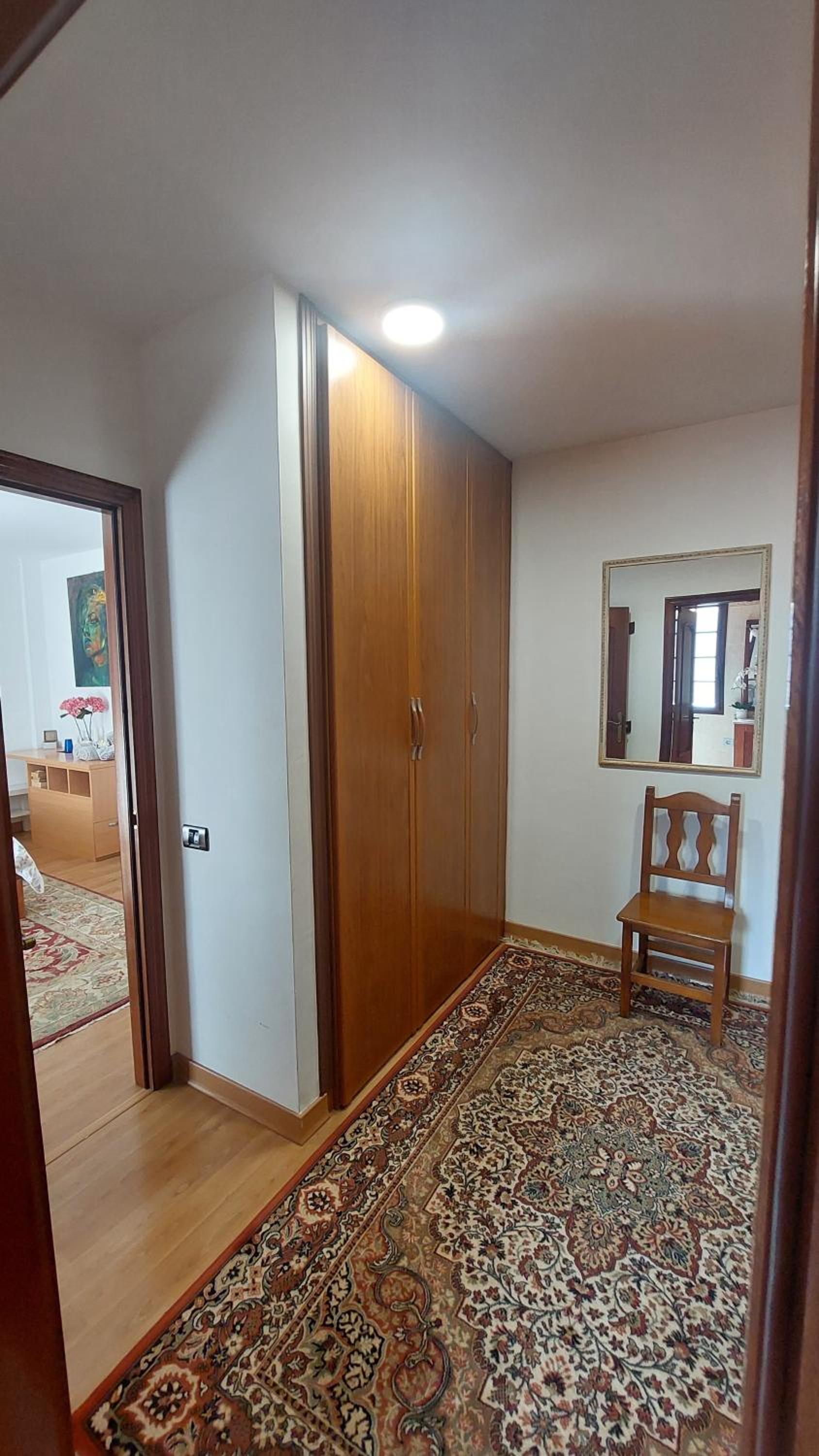 Deluxe Double Room with Private Bathroom and Balcony - Photo 7