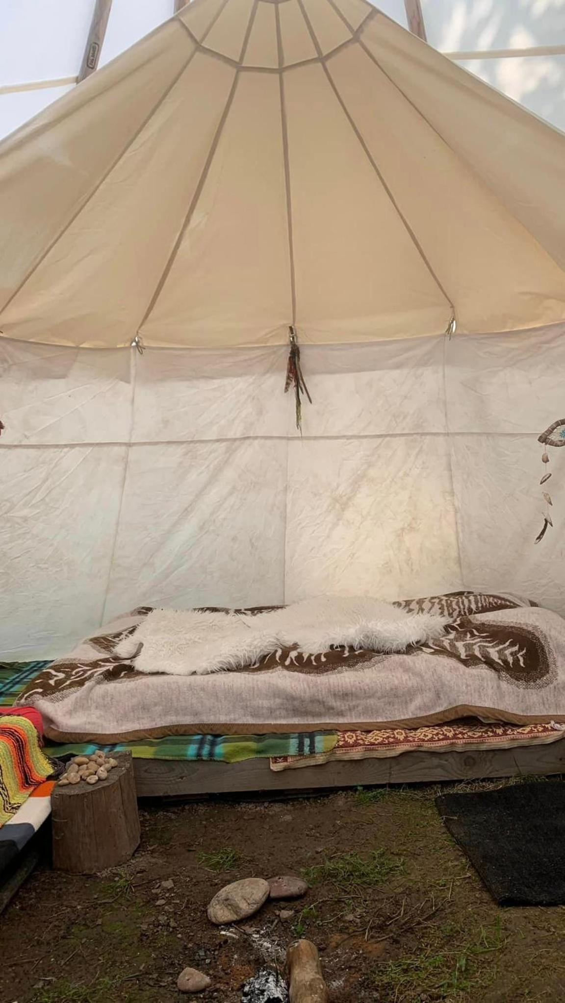 Tent photo 1