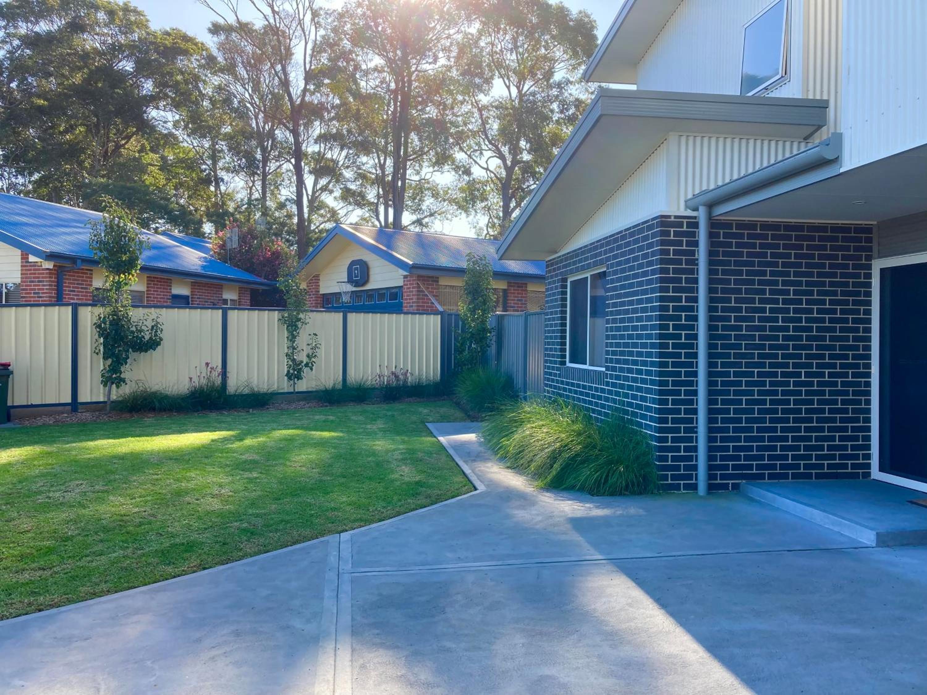 Three-Bedroom House photo 2