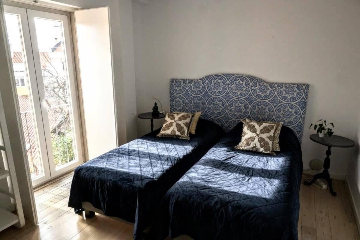 Twin Room with City View - Photo 1
