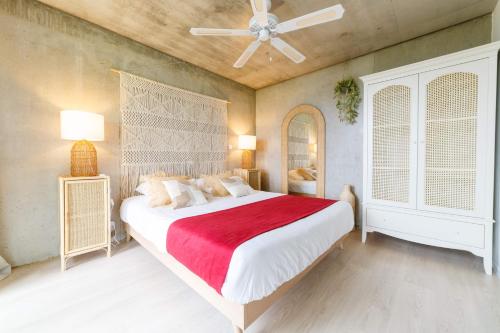 Villa photo 2