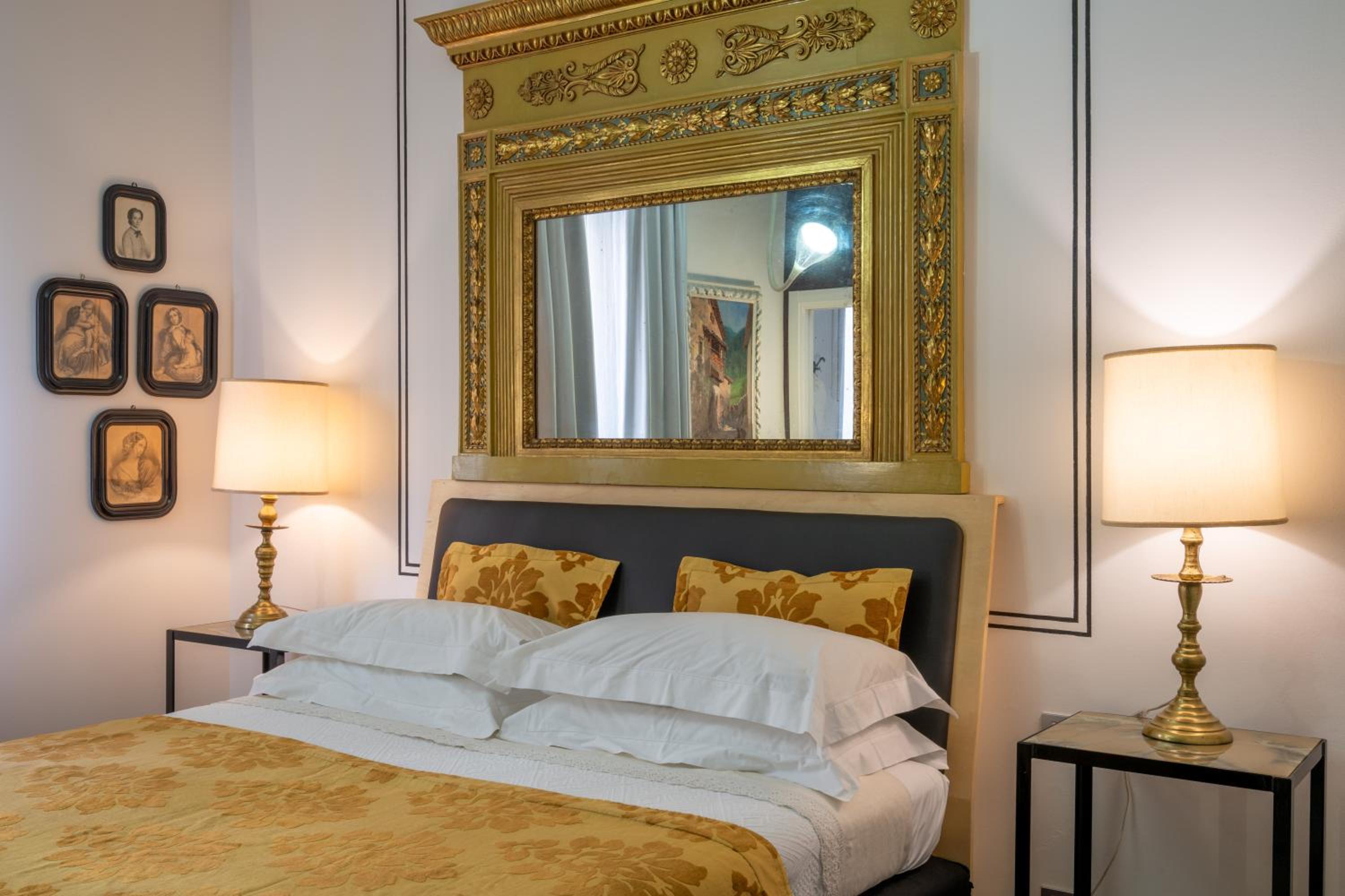 Deluxe Double or Twin Room - Photo 18