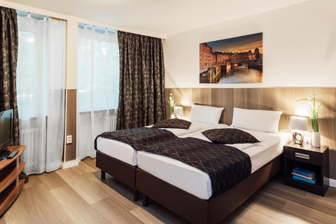 Standard Double Room - Photo 3